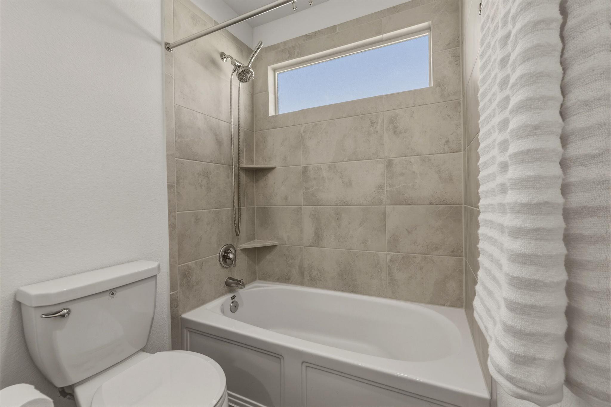 405 Doherty St, Kyle, TX 78640