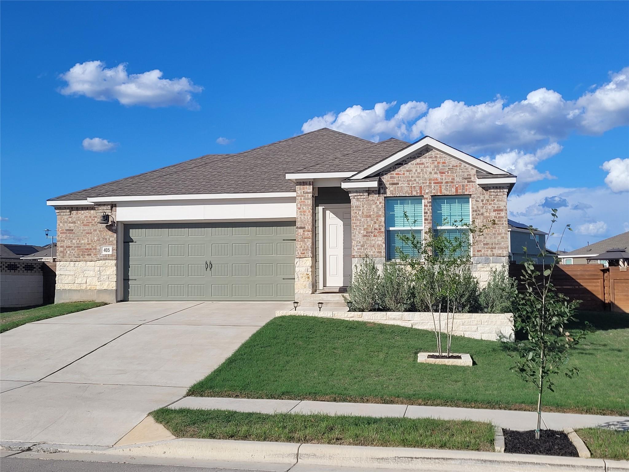 405 Doherty St, Kyle, TX 78640