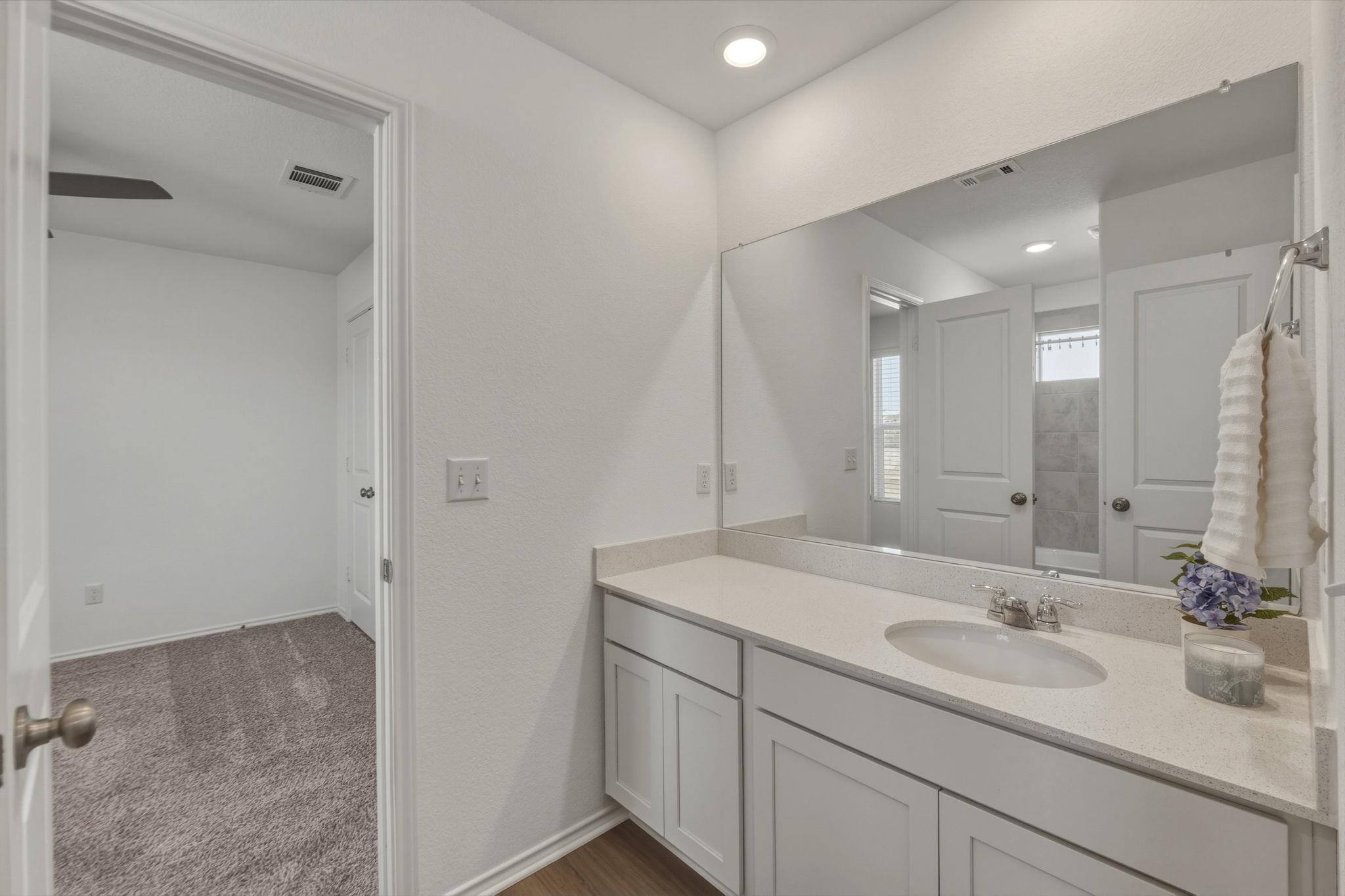 405 Doherty St, Kyle, TX 78640