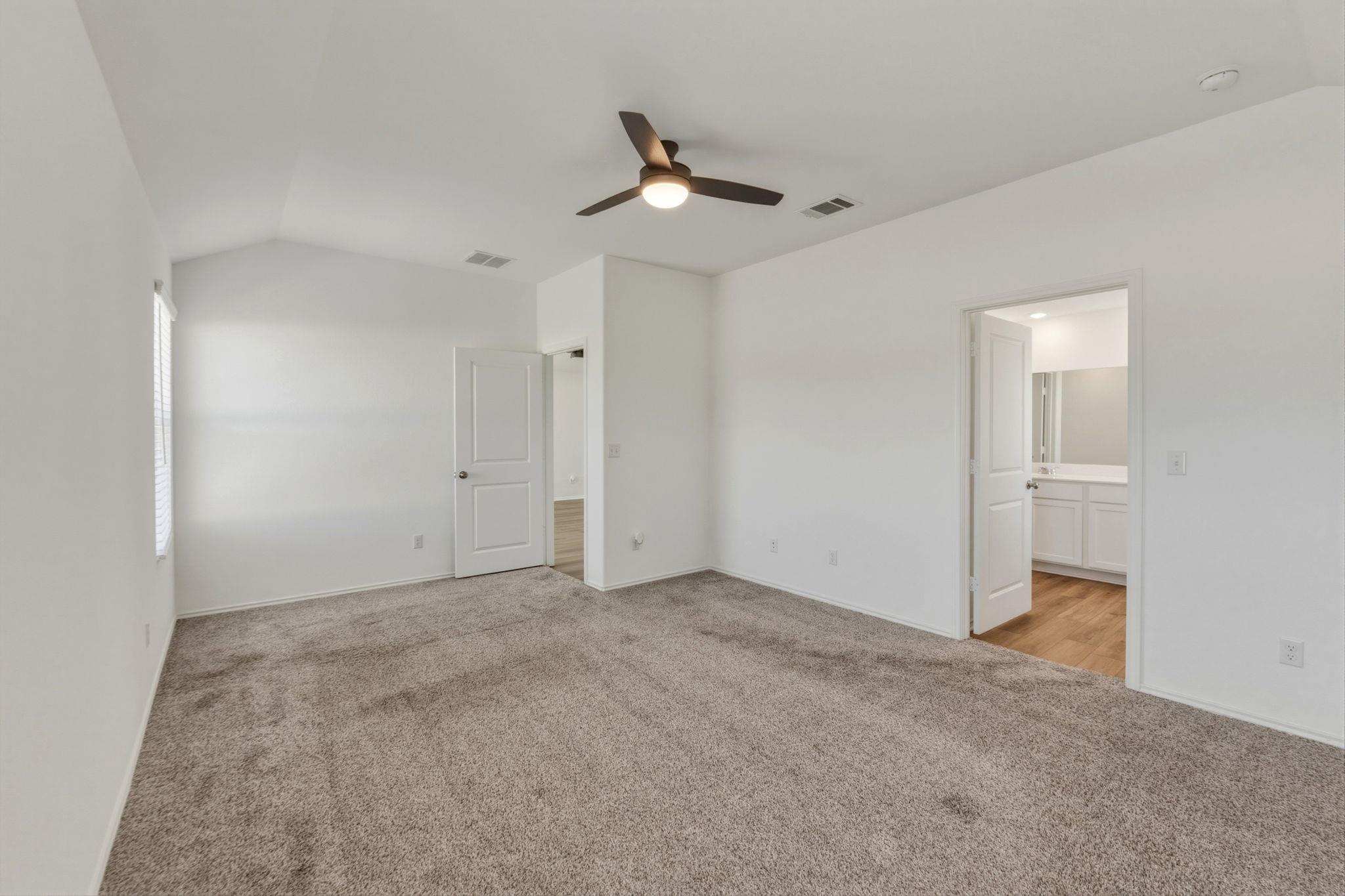 405 Doherty St, Kyle, TX 78640