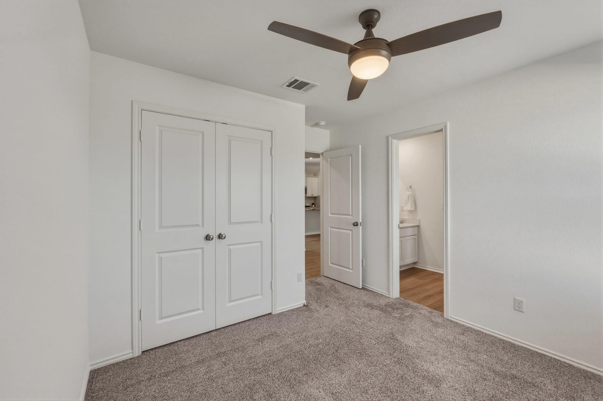 405 Doherty St, Kyle, TX 78640