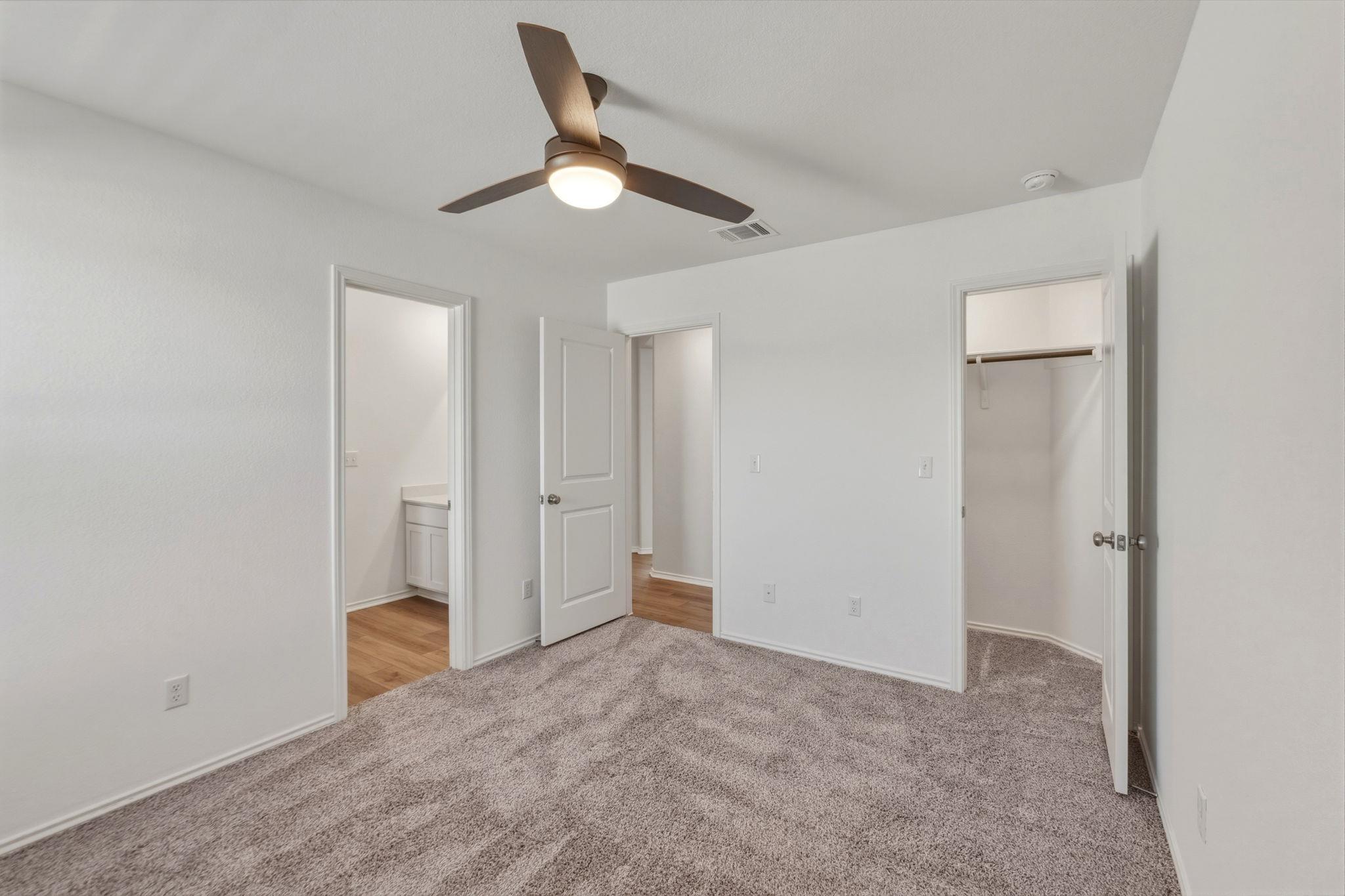 405 Doherty St, Kyle, TX 78640