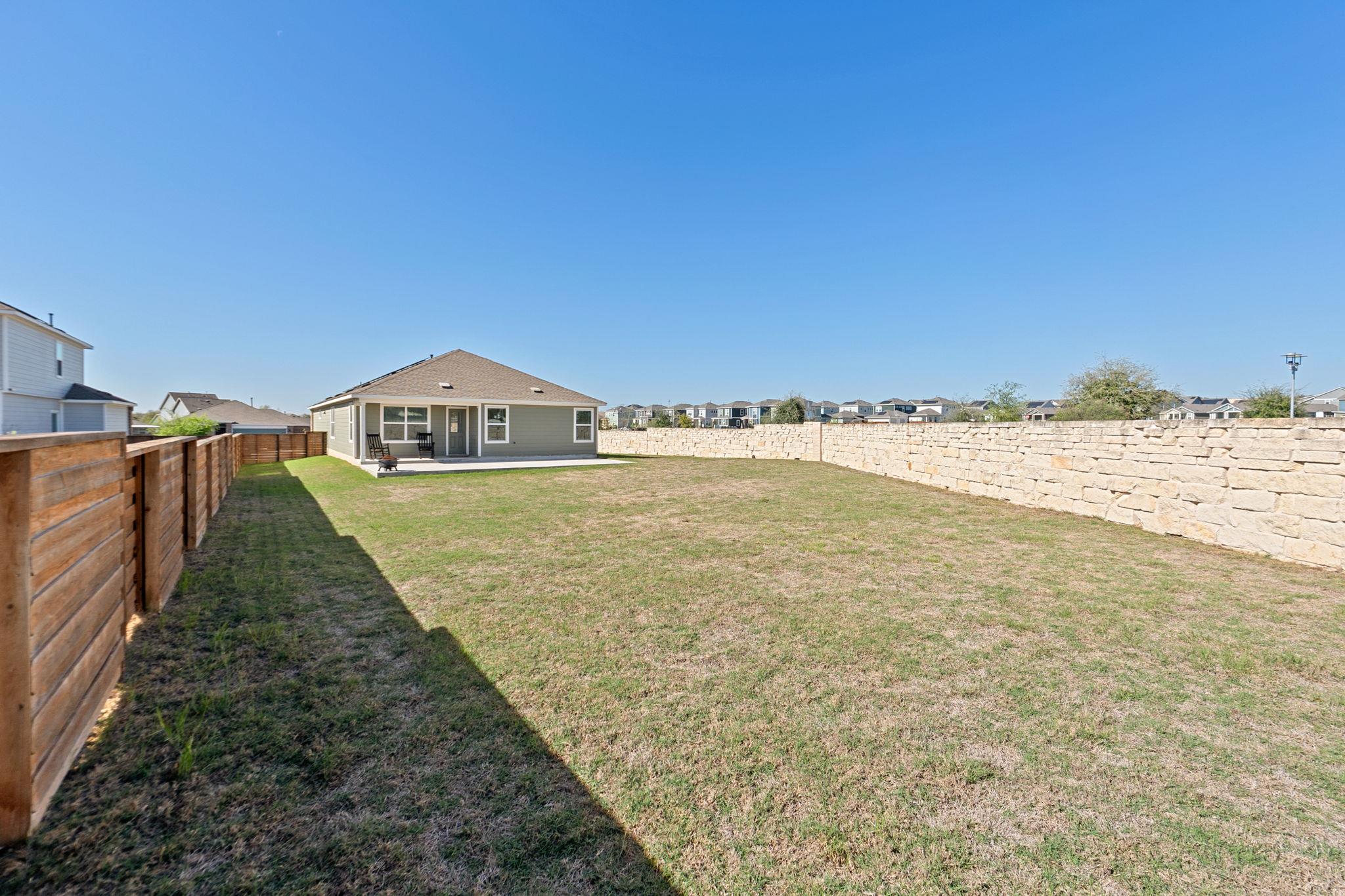 405 Doherty St, Kyle, TX 78640