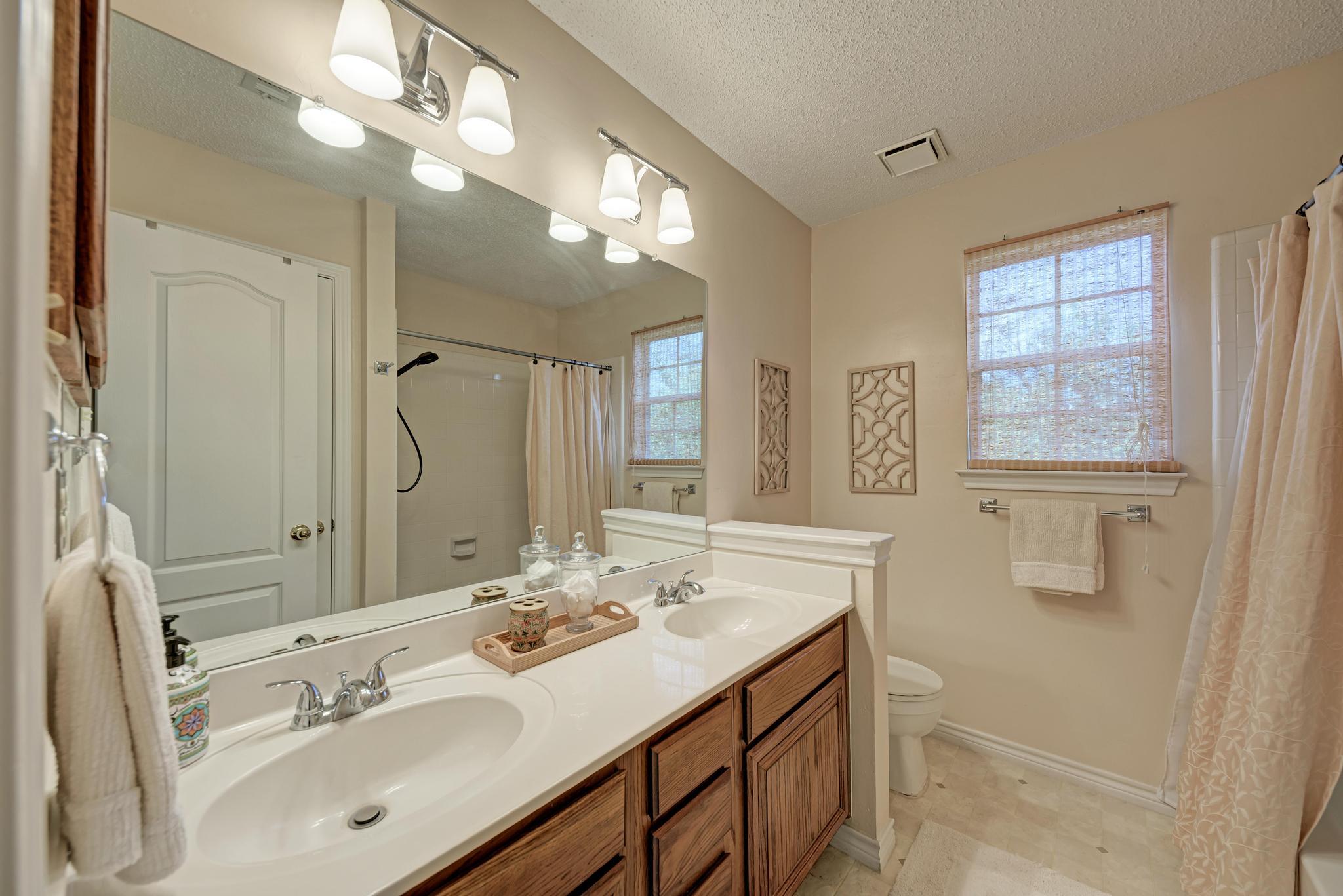 404 Cripple Creek Rd, Cedar Park, TX 78613