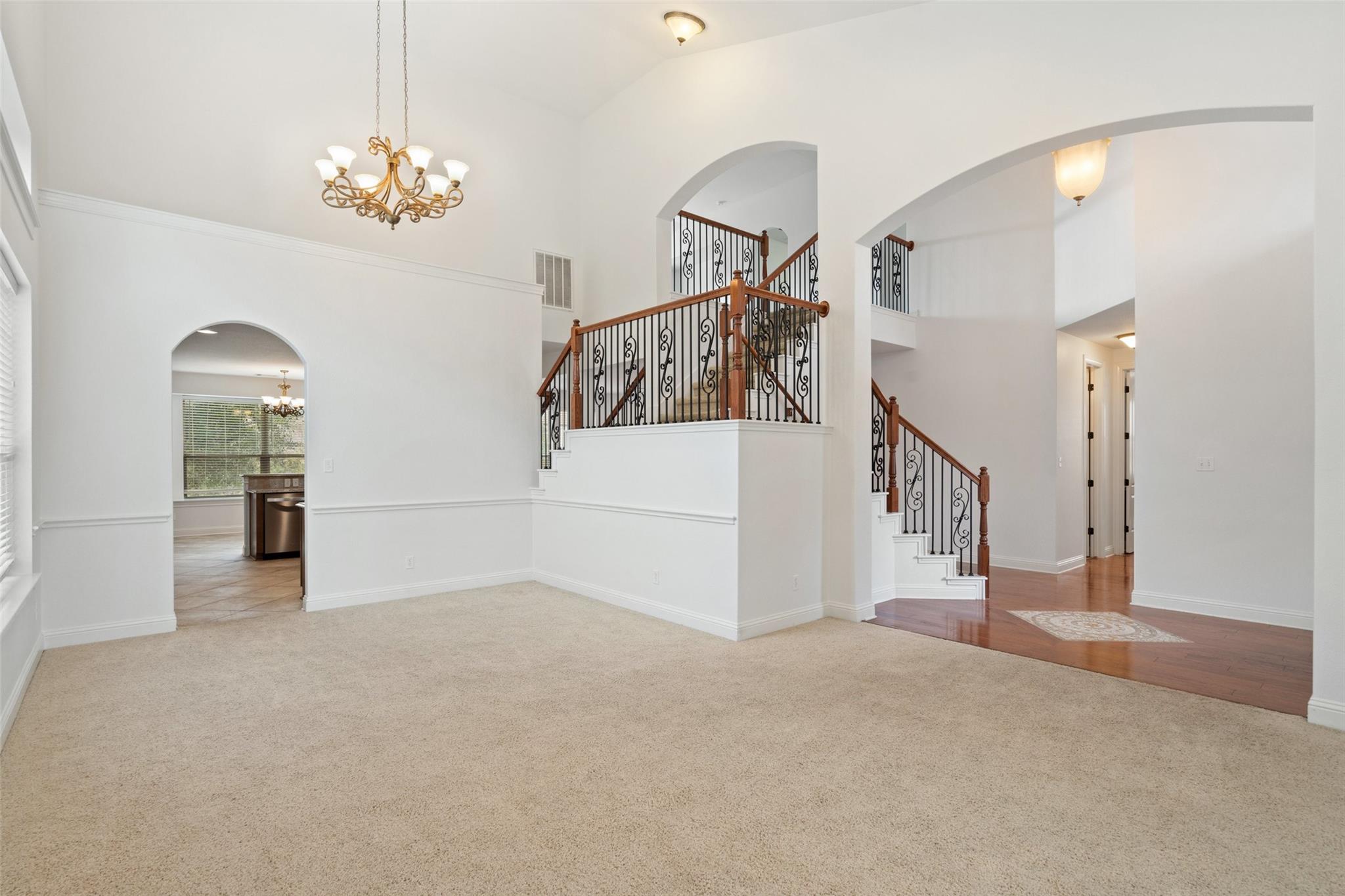 16113 Ozarks Path, Austin, TX 78738