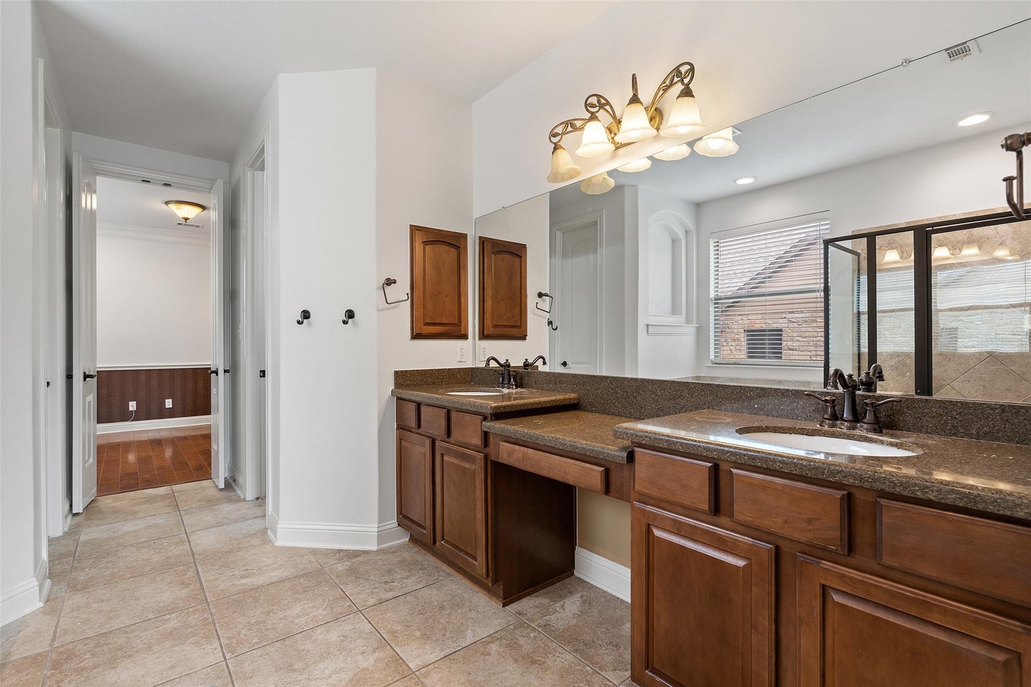 16113 Ozarks Path, Austin, TX 78738