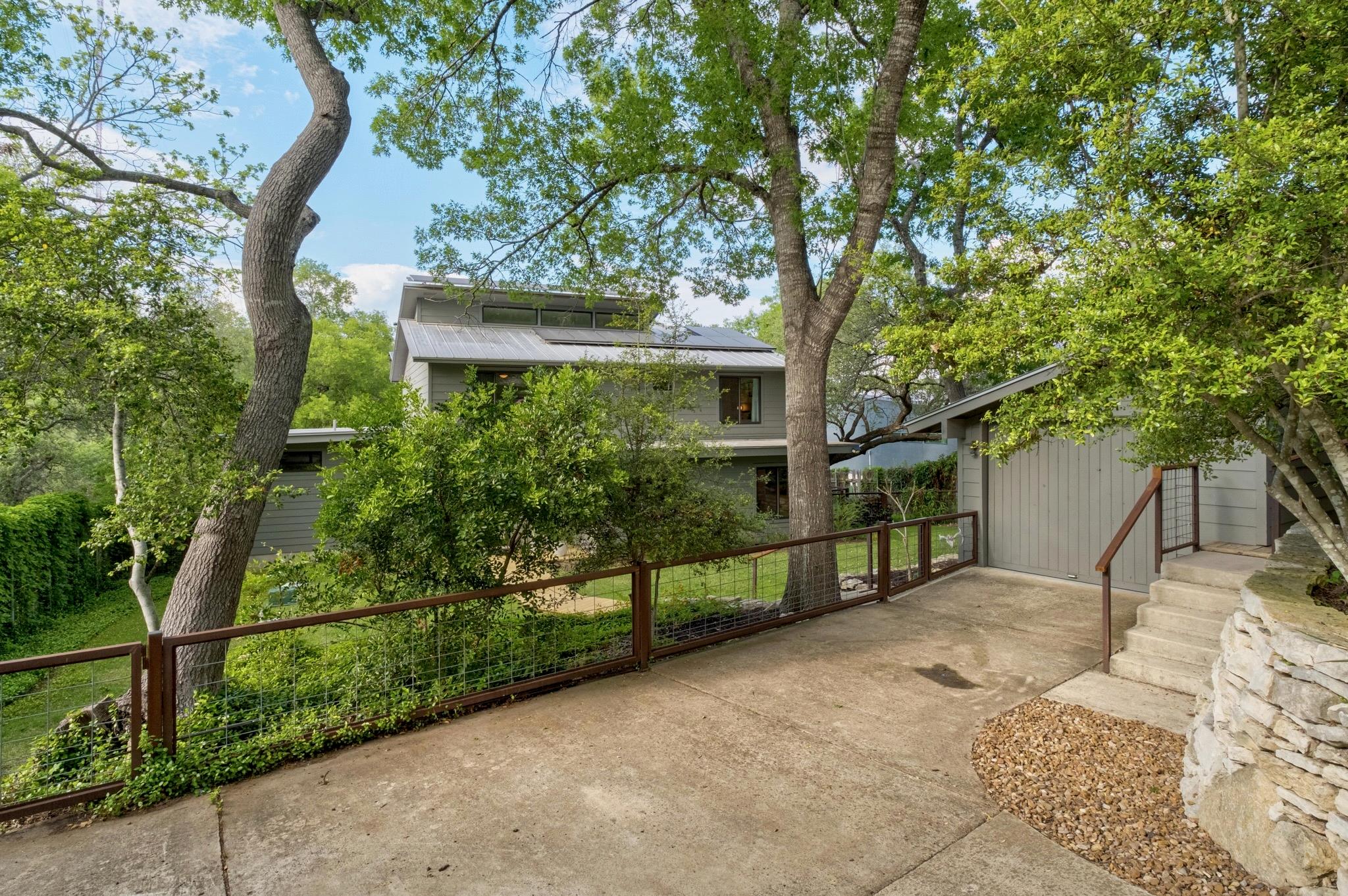 2721 Trail Of The Madrones, Austin, TX 78746