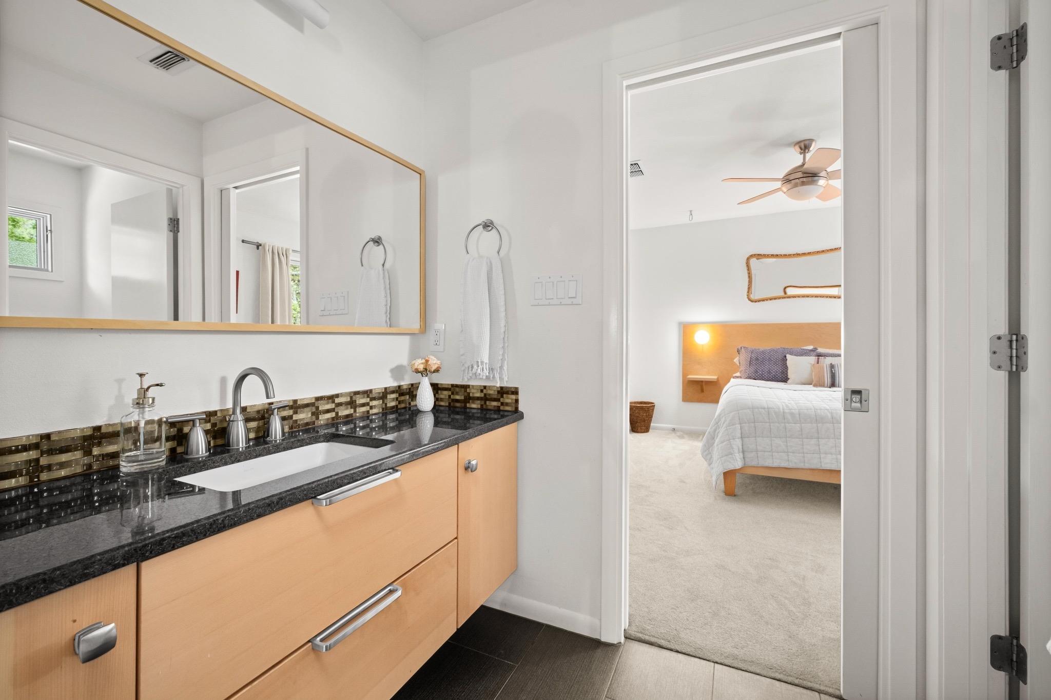 2721 Trail Of The Madrones, Austin, TX 78746