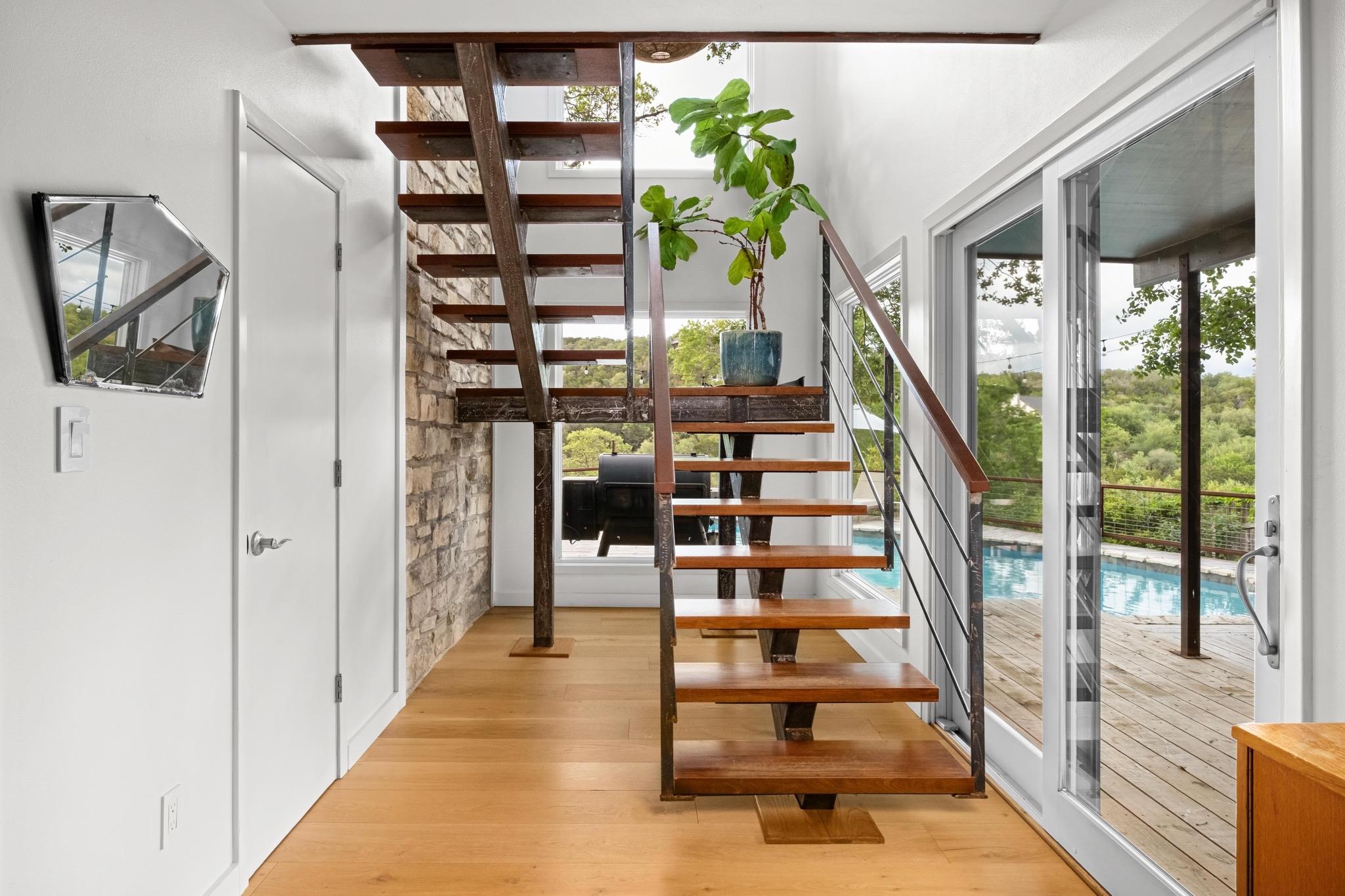 2721 Trail Of The Madrones, Austin, TX 78746