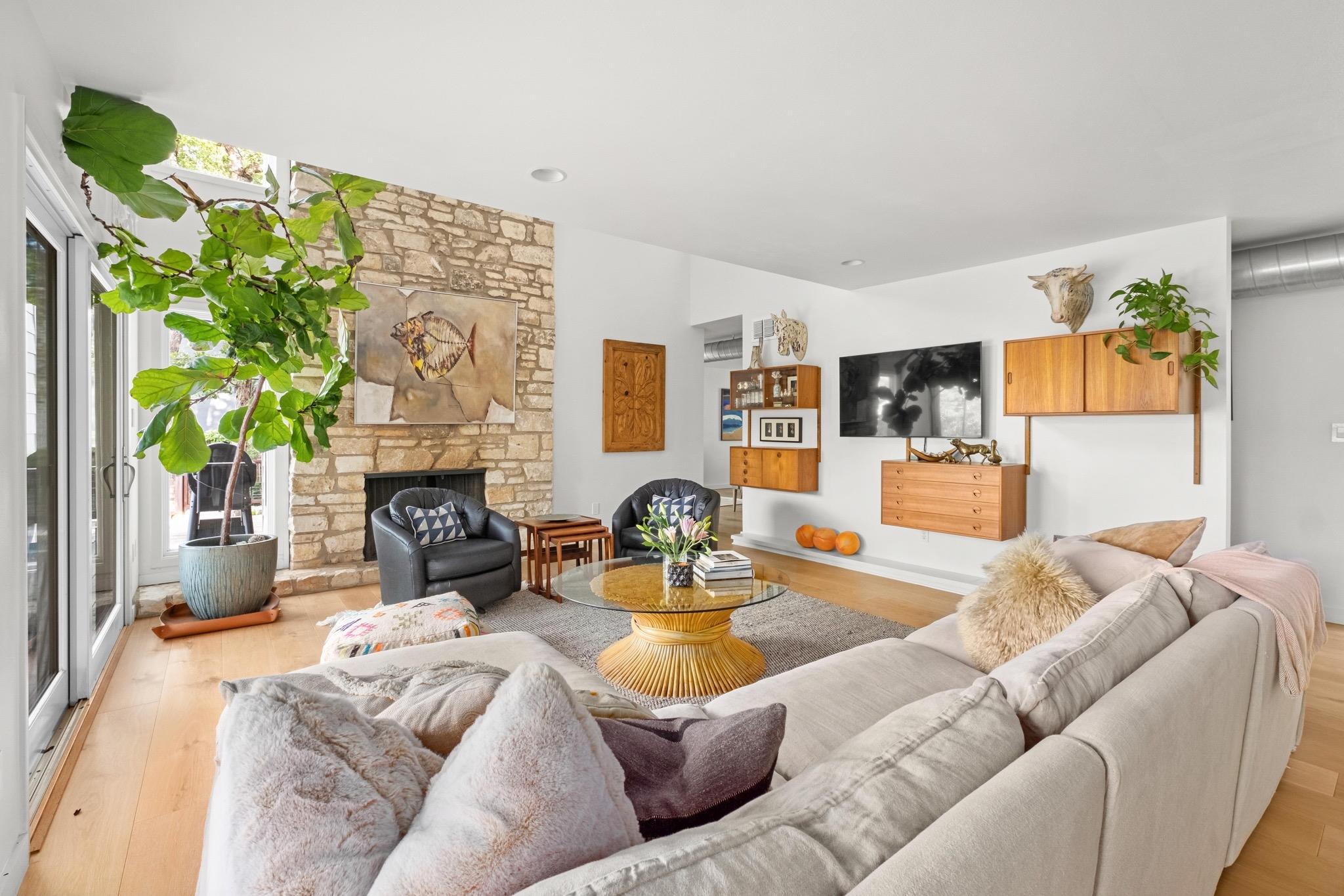 2721 Trail Of The Madrones, Austin, TX 78746