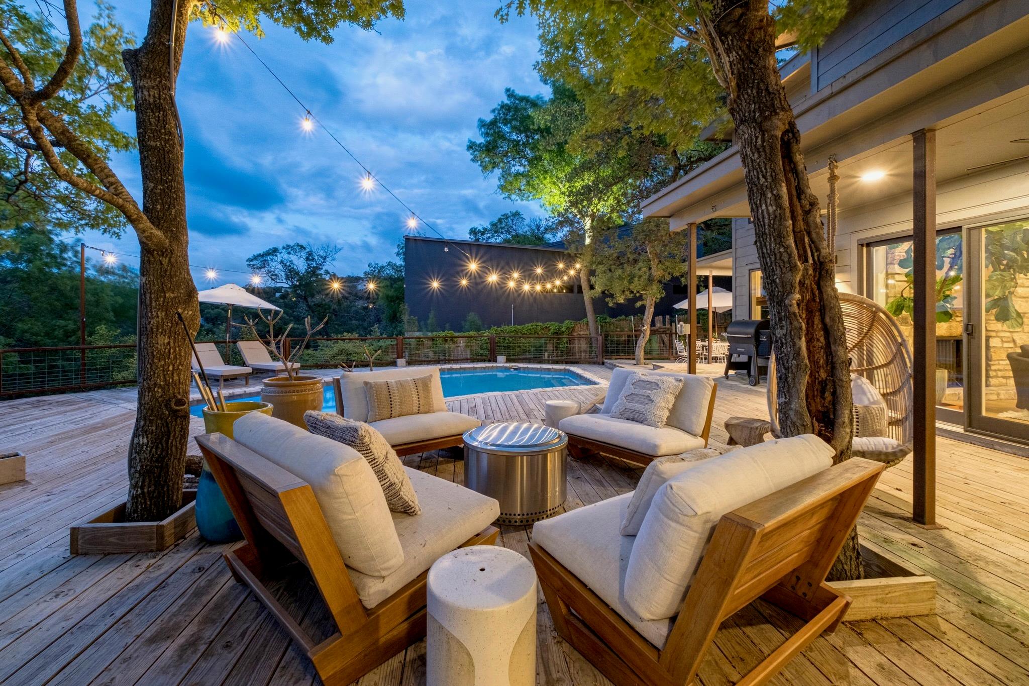 2721 Trail Of The Madrones, Austin, TX 78746