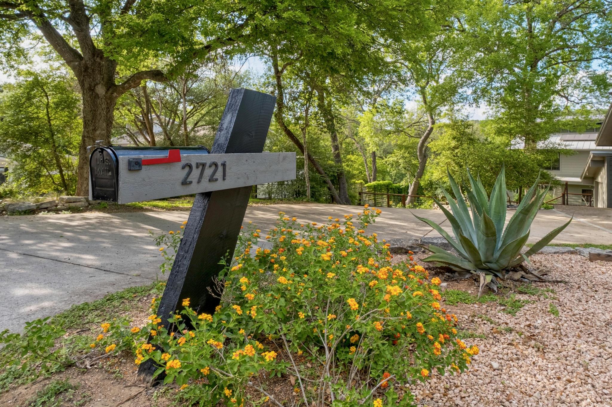 2721 Trail Of The Madrones, Austin, TX 78746