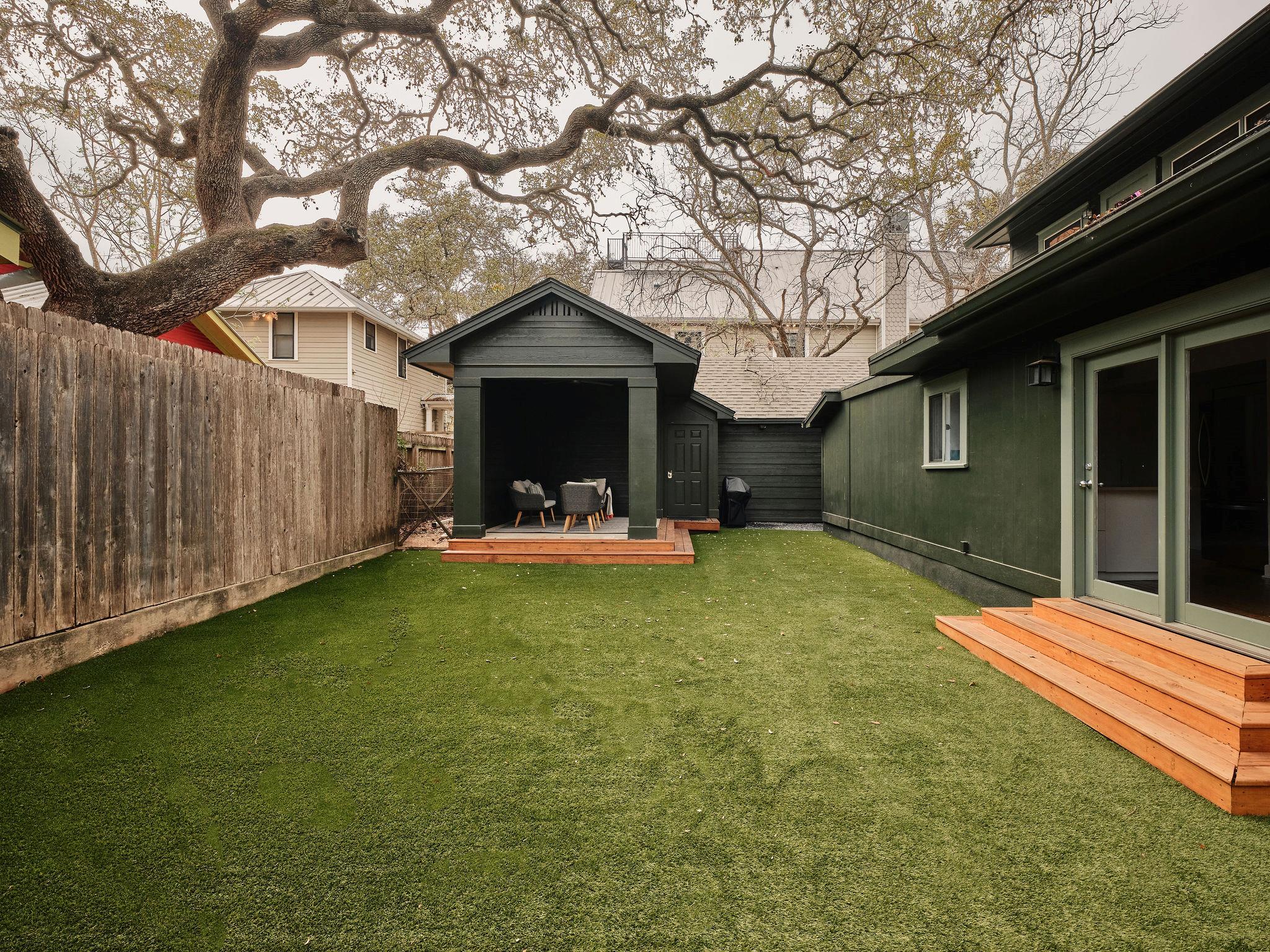 1709 Brackenridge St, Austin, TX 78704