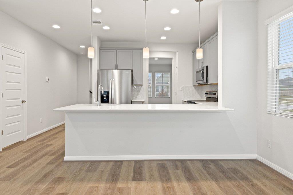 303 ELM BRANCH Trl, Taylor, TX 76574