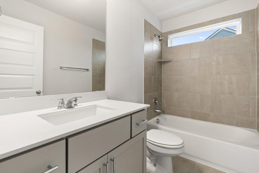 303 ELM BRANCH Trl, Taylor, TX 76574