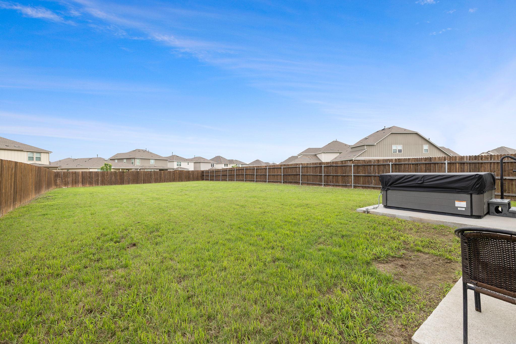 212 Compania Dr, Liberty Hill, TX 78642