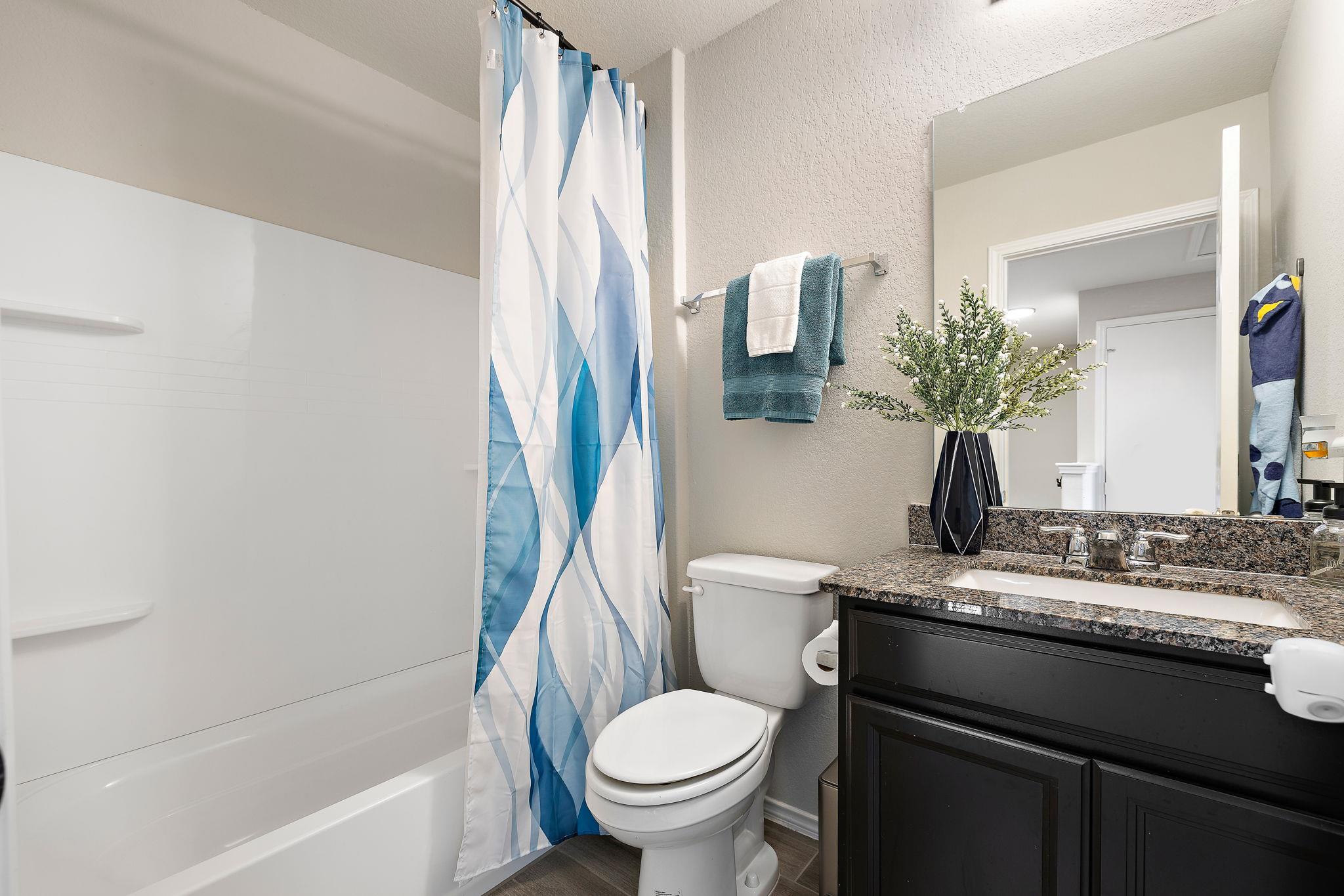 212 Compania Dr, Liberty Hill, TX 78642