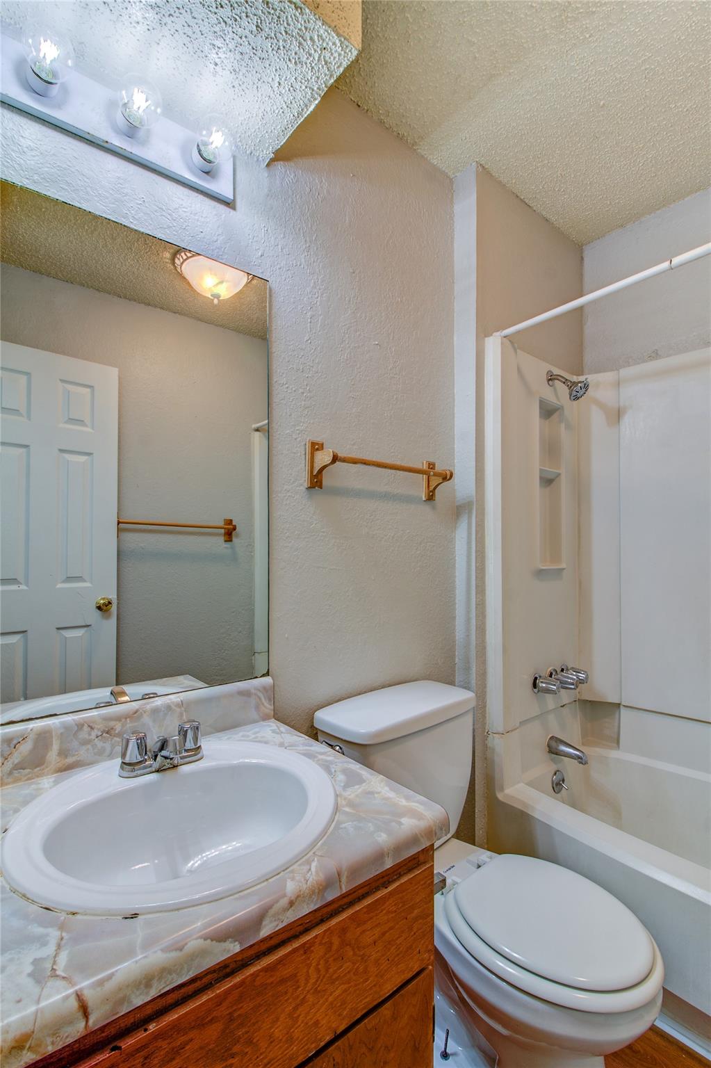 400 Hedgewood Dr # C, Georgetown, TX 78628