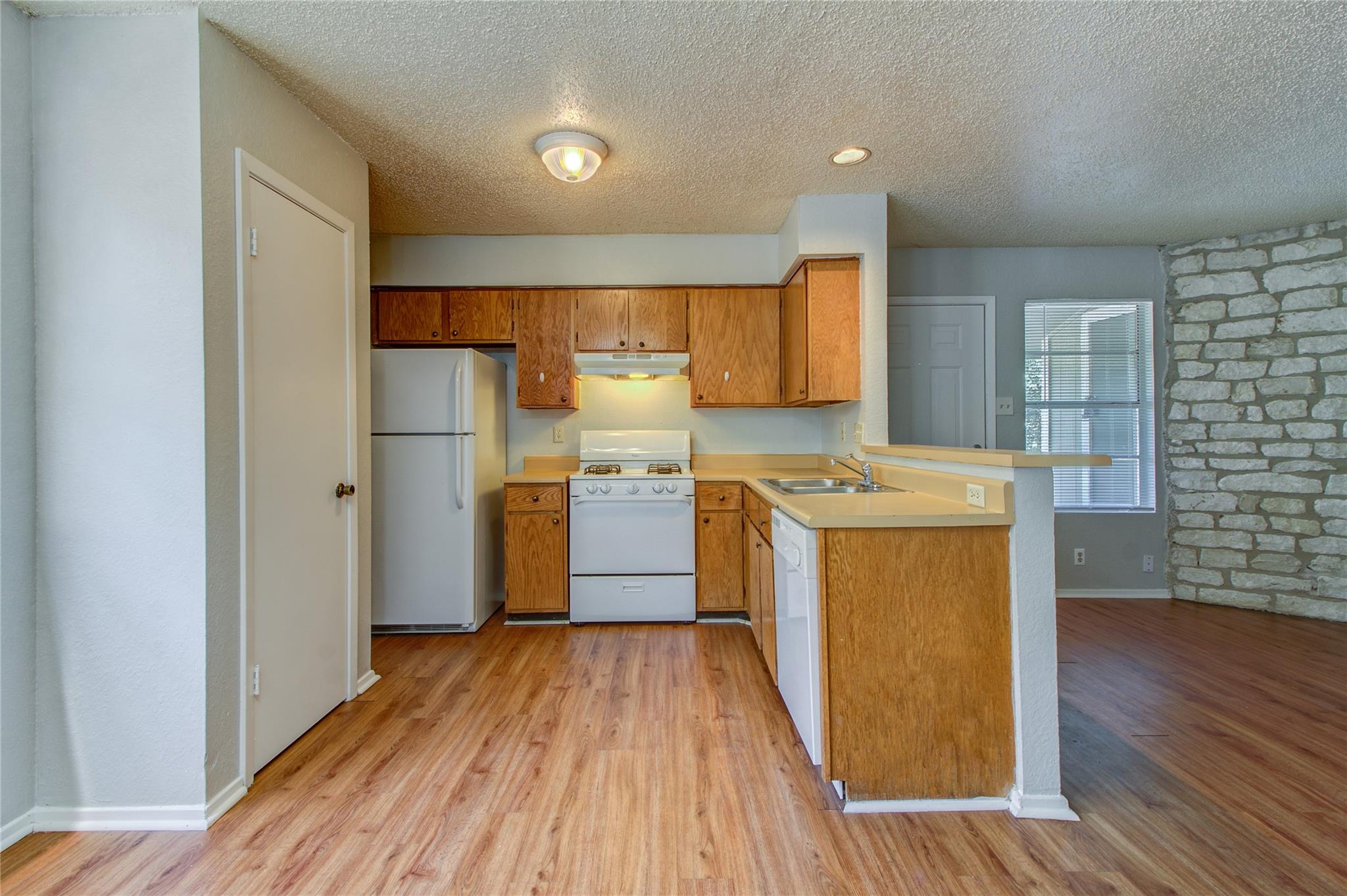 400 Hedgewood Dr # C, Georgetown, TX 78628