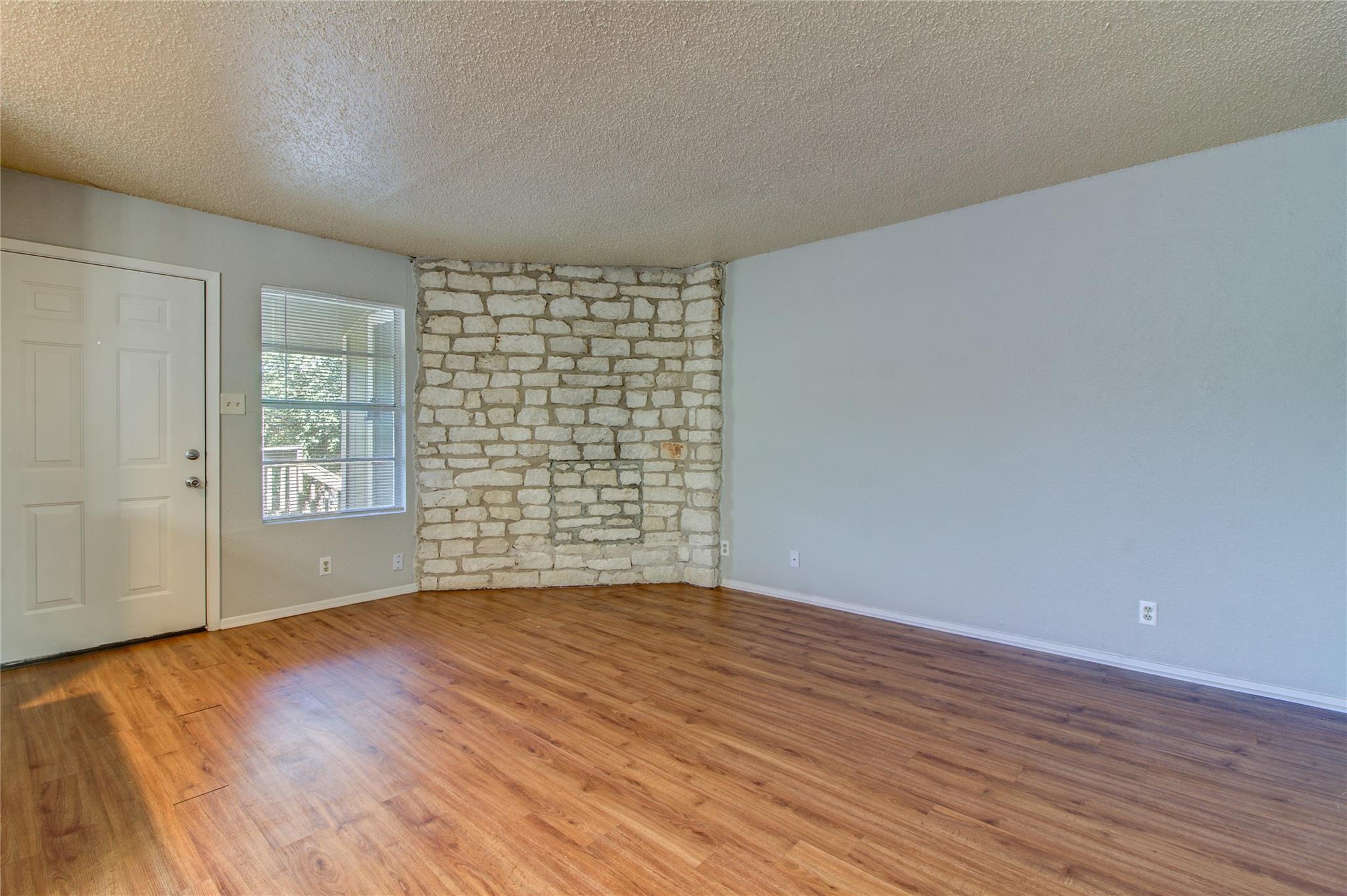 400 Hedgewood Dr # C, Georgetown, TX 78628