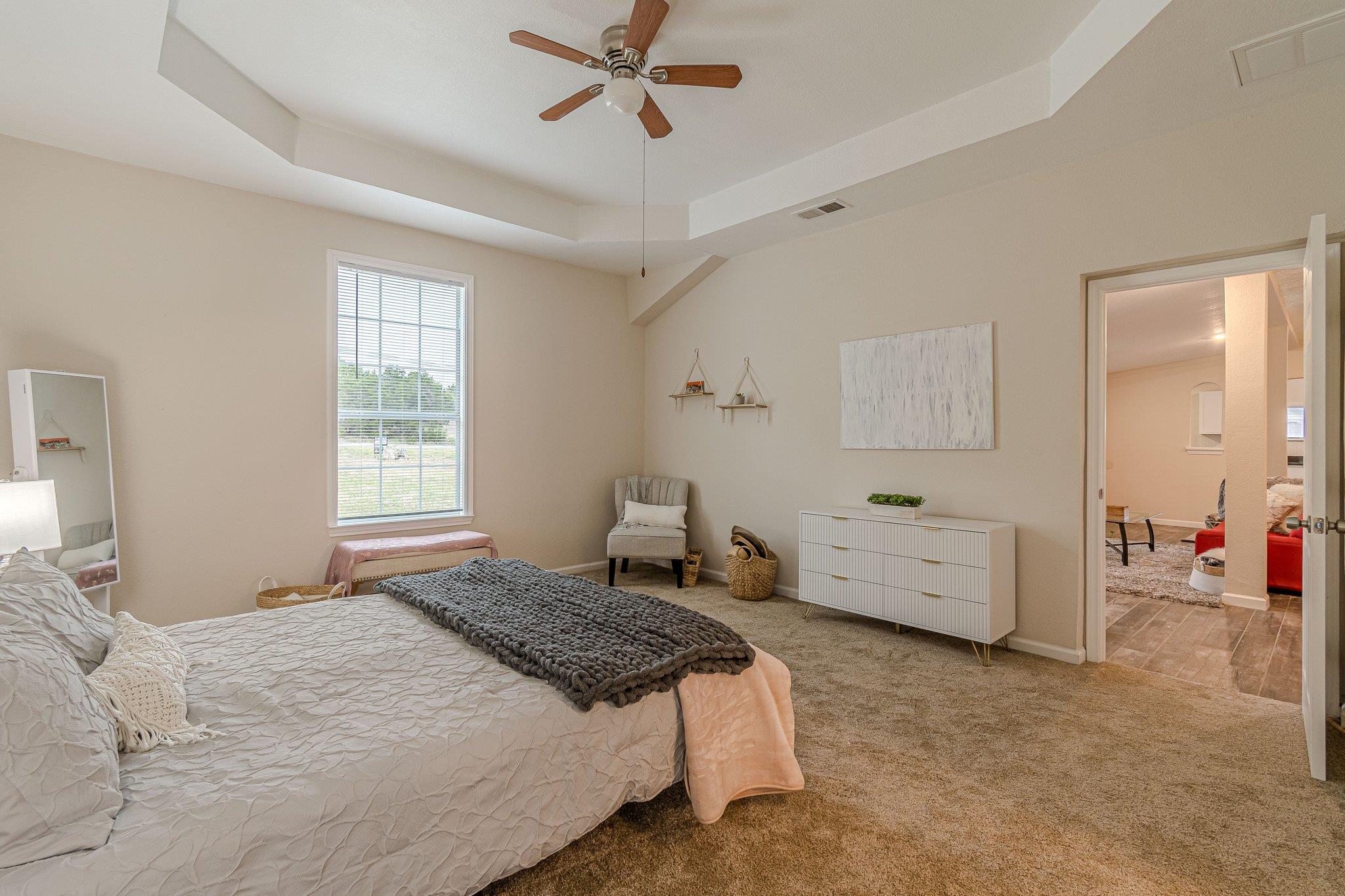 560 Persimmon Pass, Fischer, TX 78623