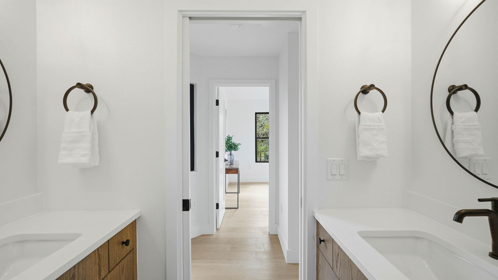 300 Lightsey Rd # 2, Austin, TX 78704