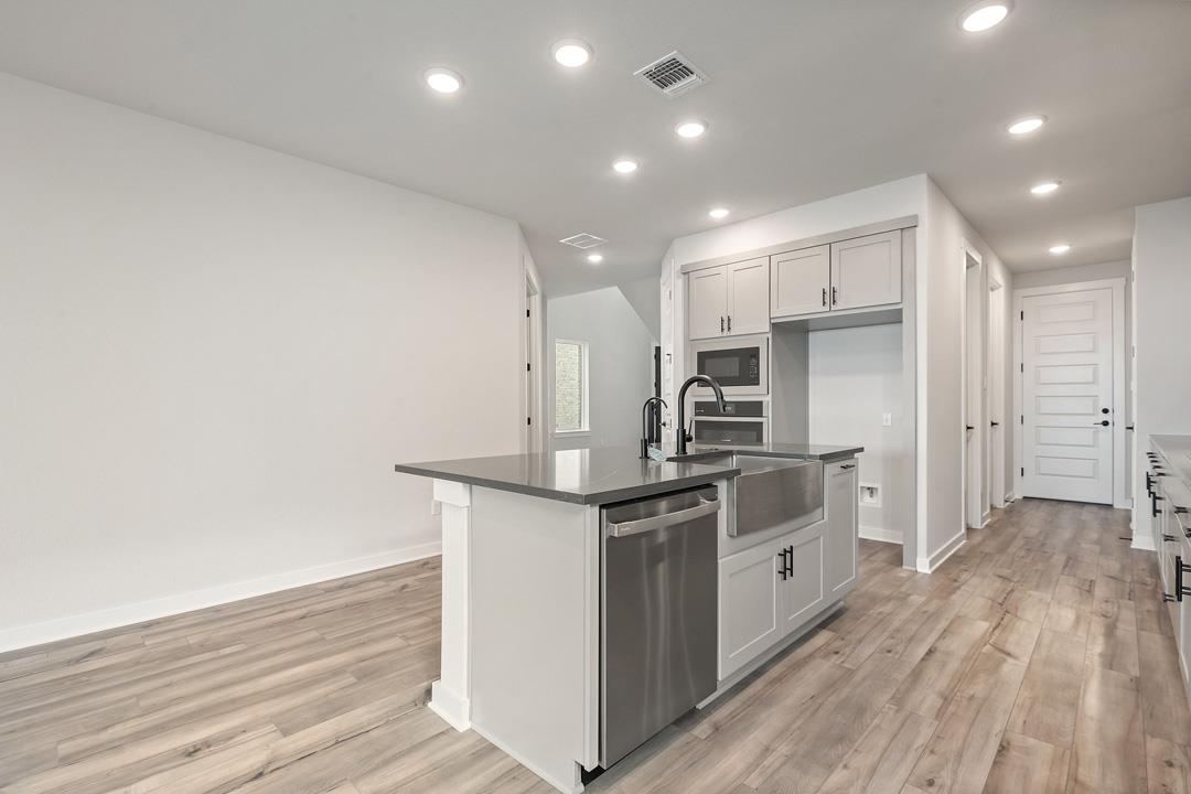 232 Brandywine Road, Hutto, TX 78634