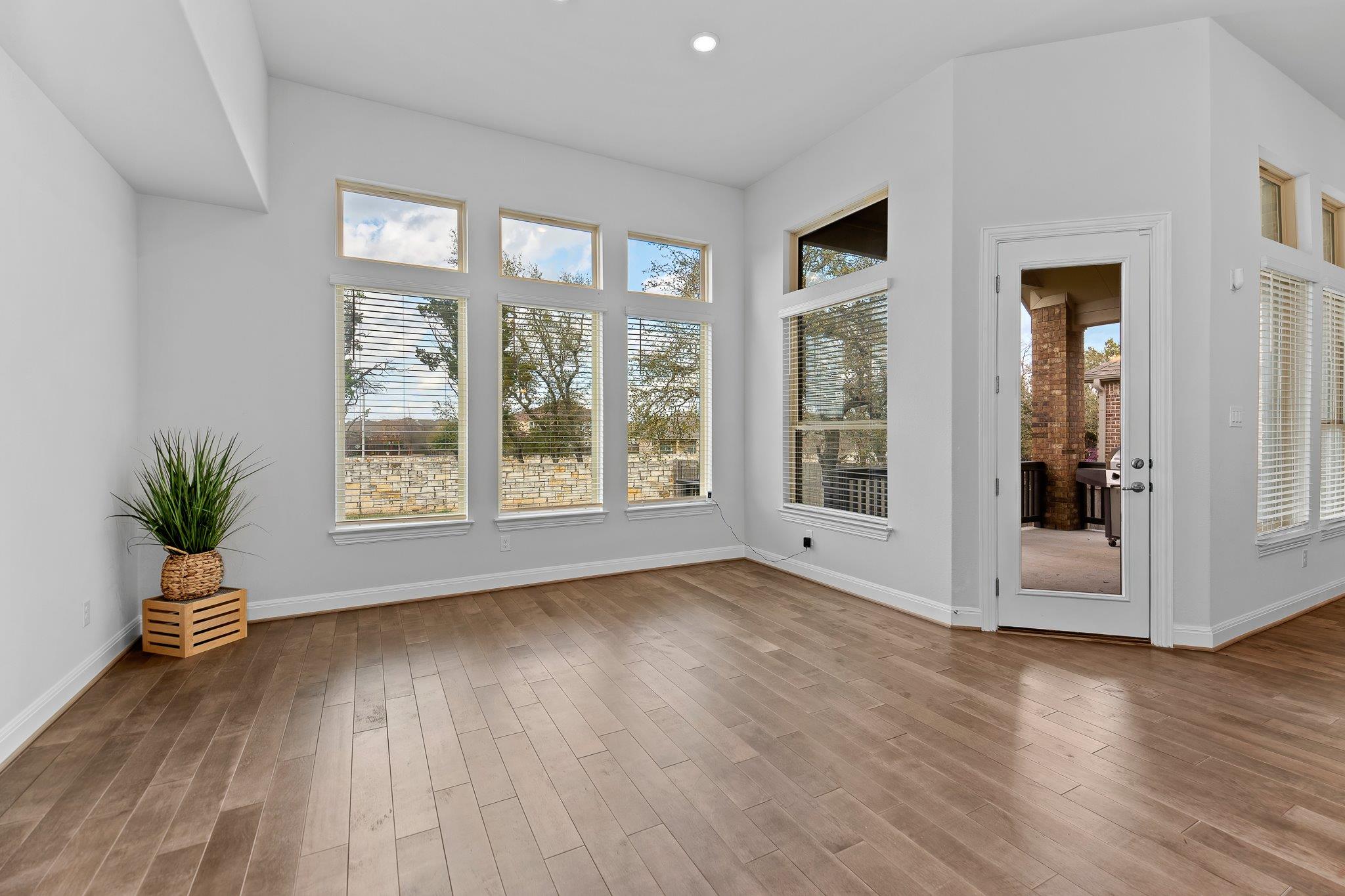 1721 Cotton Farm Trl, Leander, TX 78641