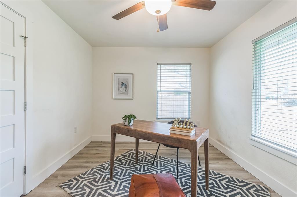 1502 Villanova Dr, Austin, TX 78757