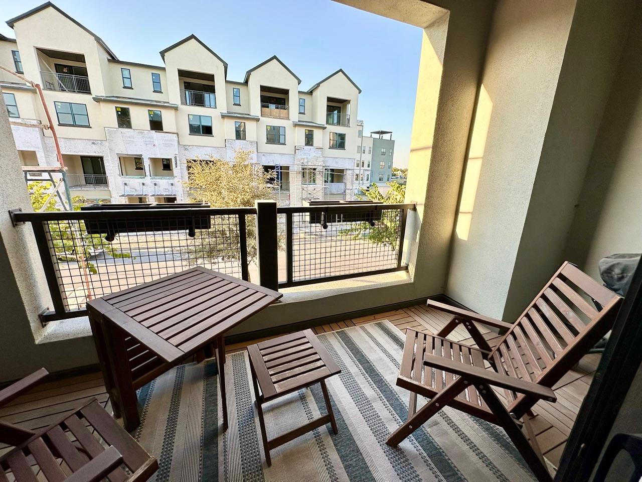 4404 Authentic Dr, Austin, TX 78731