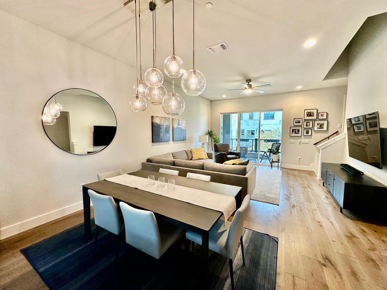 4404 Authentic Dr, Austin, TX 78731