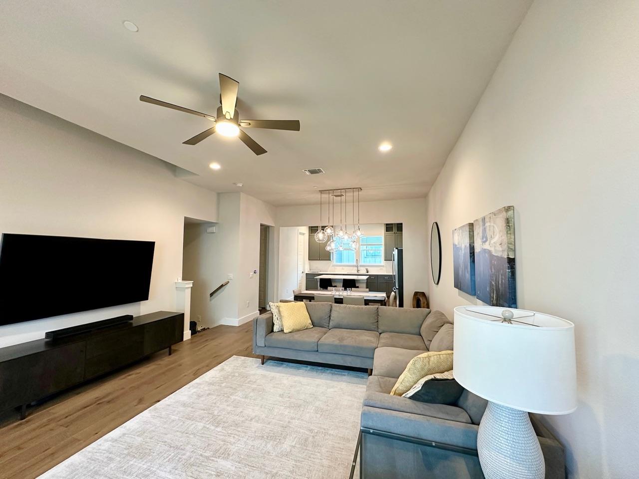 4404 Authentic Dr, Austin, TX 78731