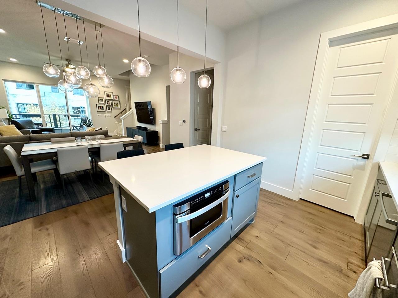 4404 Authentic Dr, Austin, TX 78731