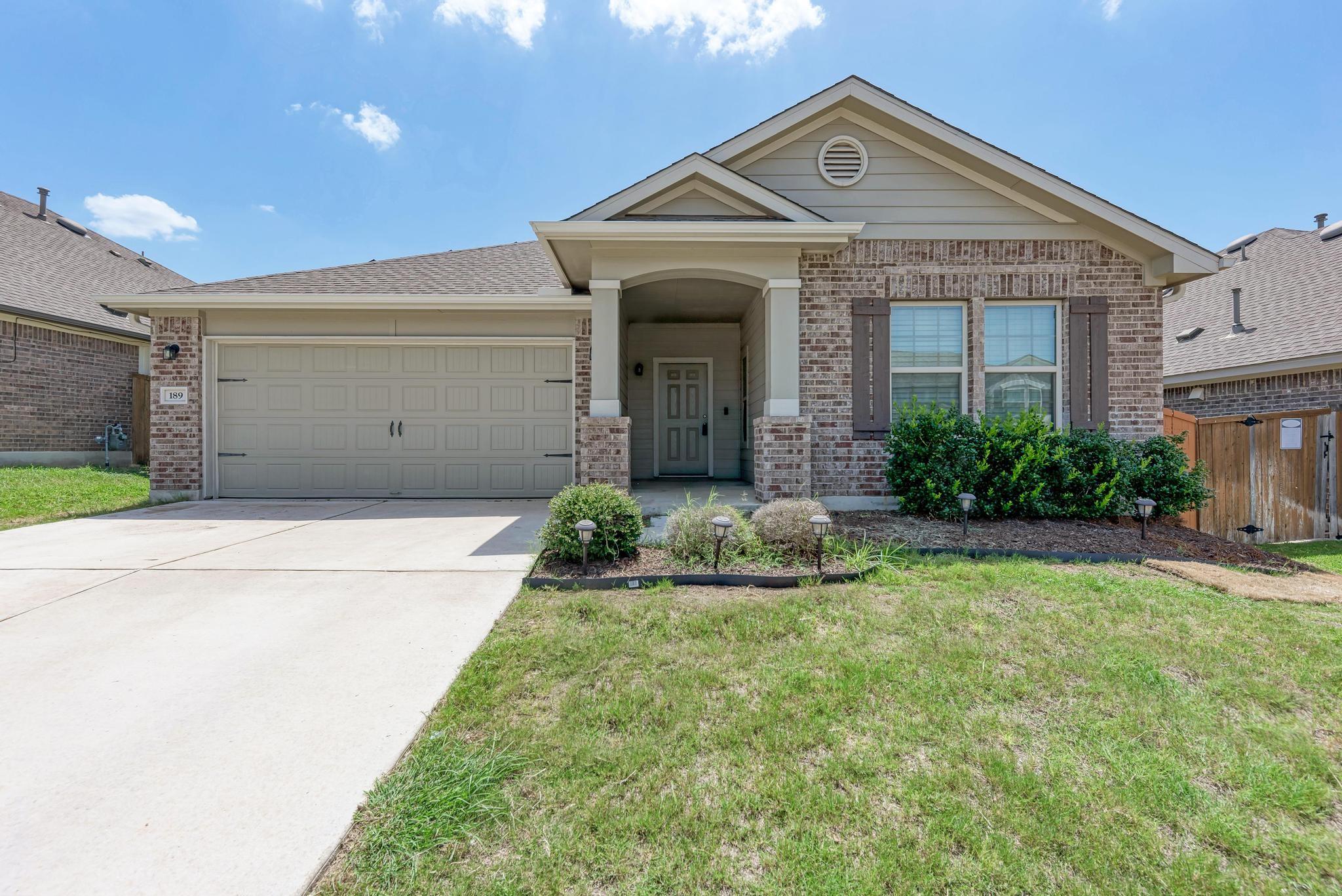 189 Tailwind Dr, Kyle, TX 78640