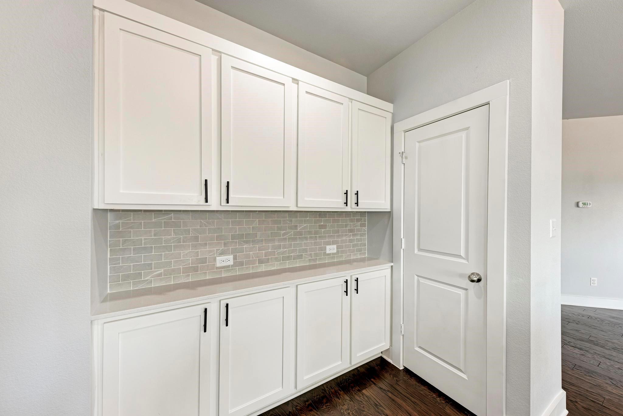 189 Tailwind Dr, Kyle, TX 78640