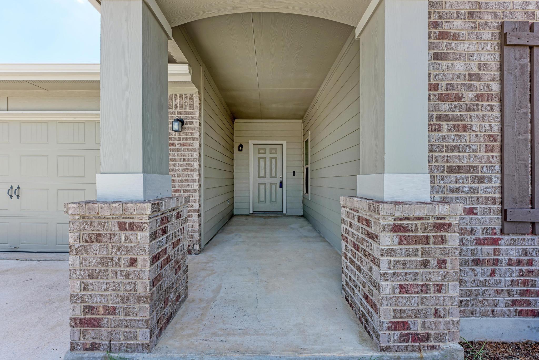 189 Tailwind Dr, Kyle, TX 78640