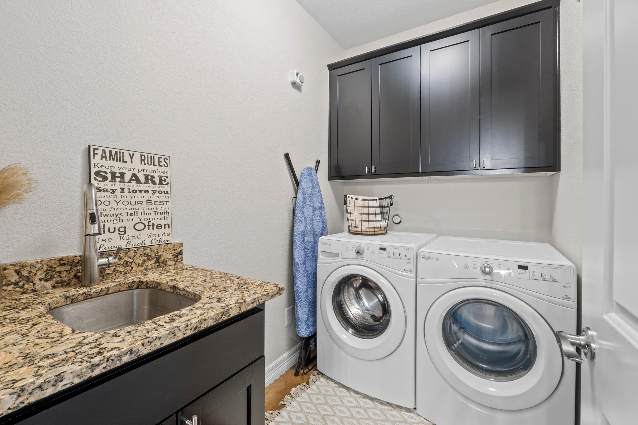 3905 Clinton Ln, Lago Vista, TX 78645