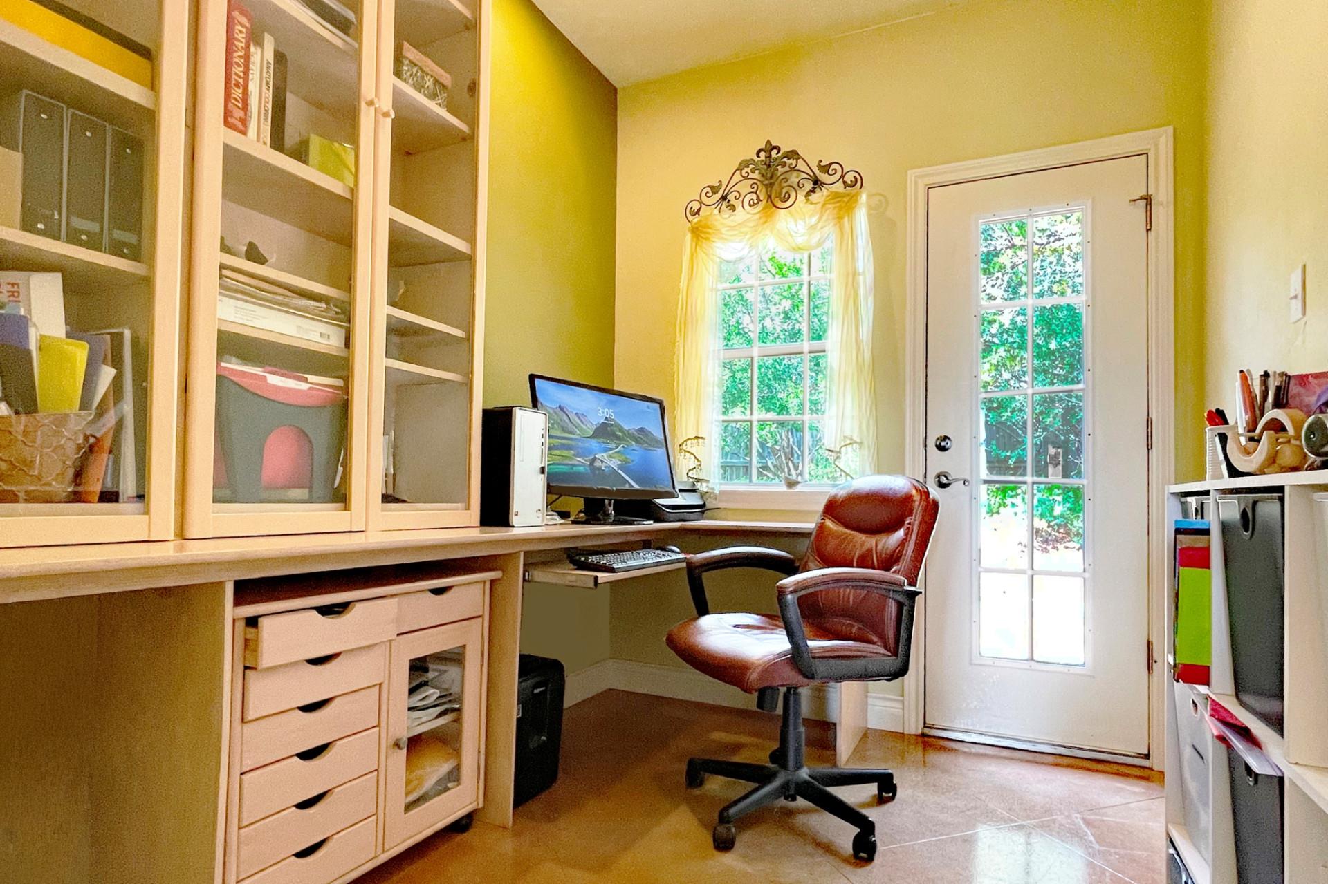 25400 River Rd, Spicewood, TX 78669