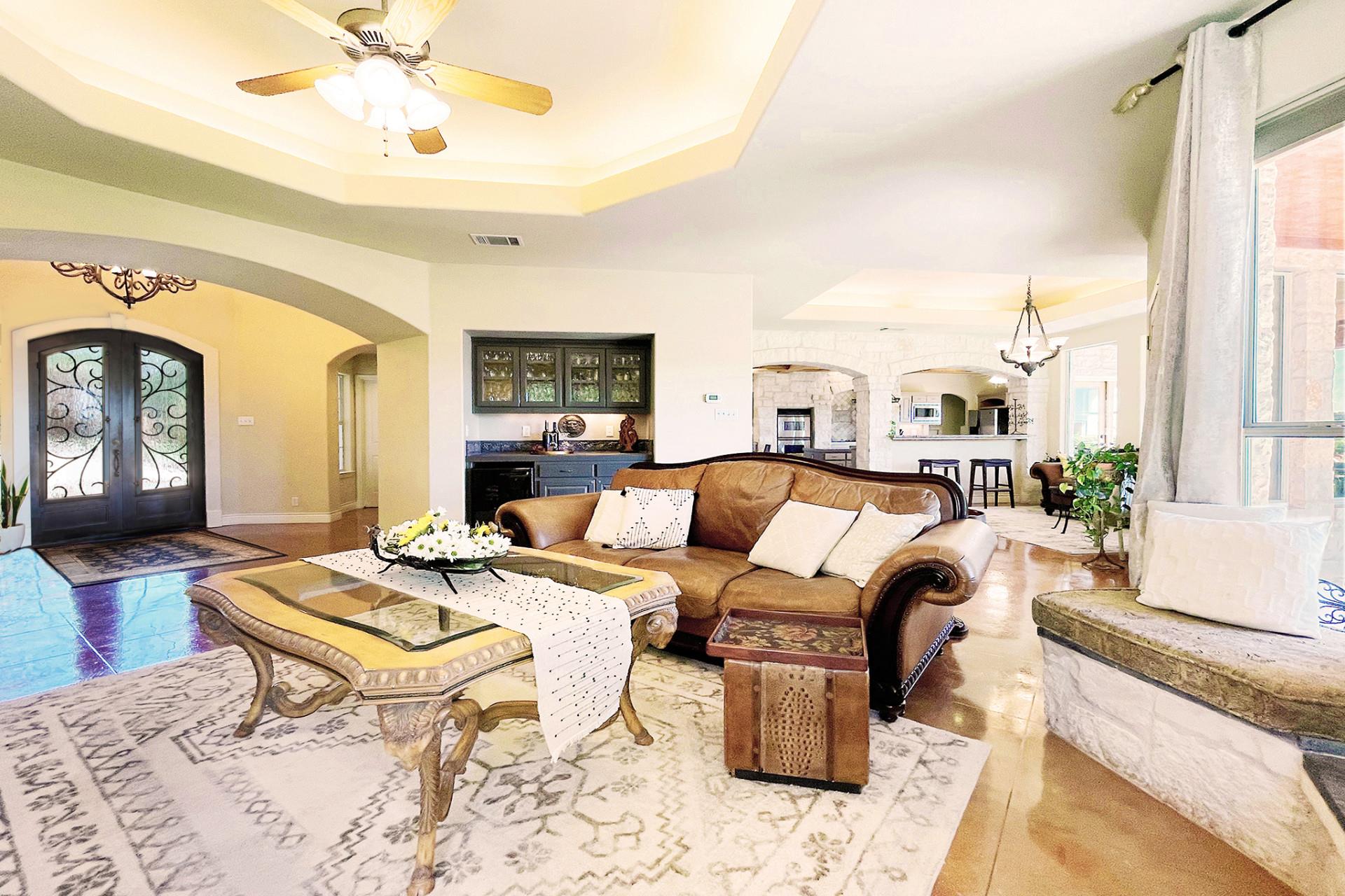 25400 River Rd, Spicewood, TX 78669