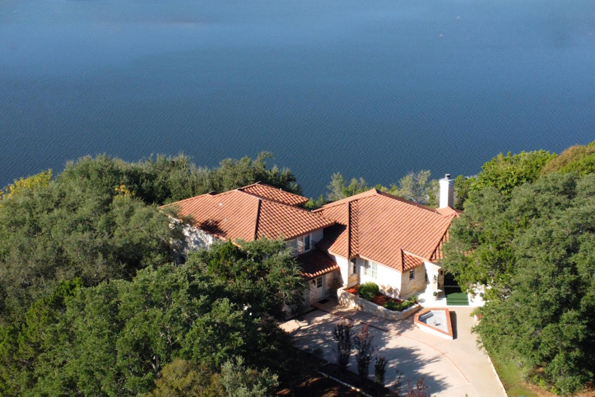 25400 River Rd, Spicewood, TX 78669