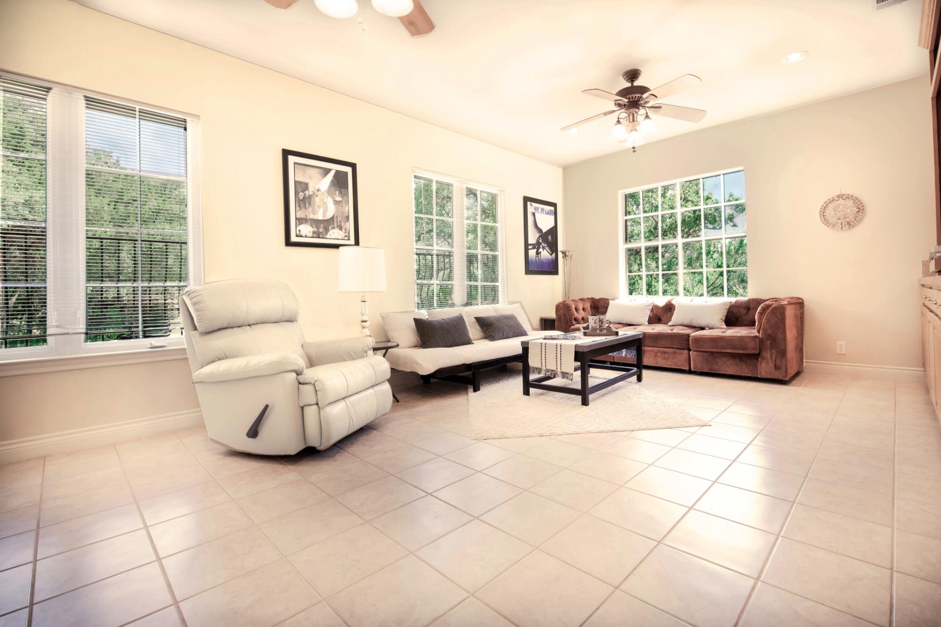 25400 River Rd, Spicewood, TX 78669