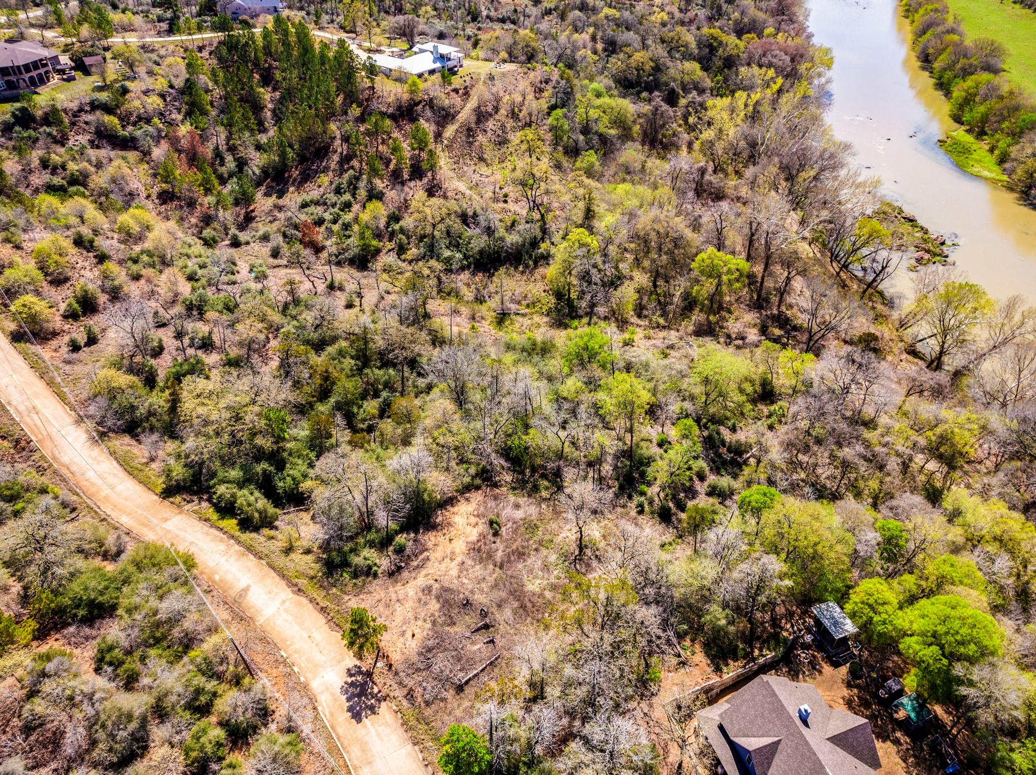 119 & 123 McCarthy Dr, Bastrop, TX 78602