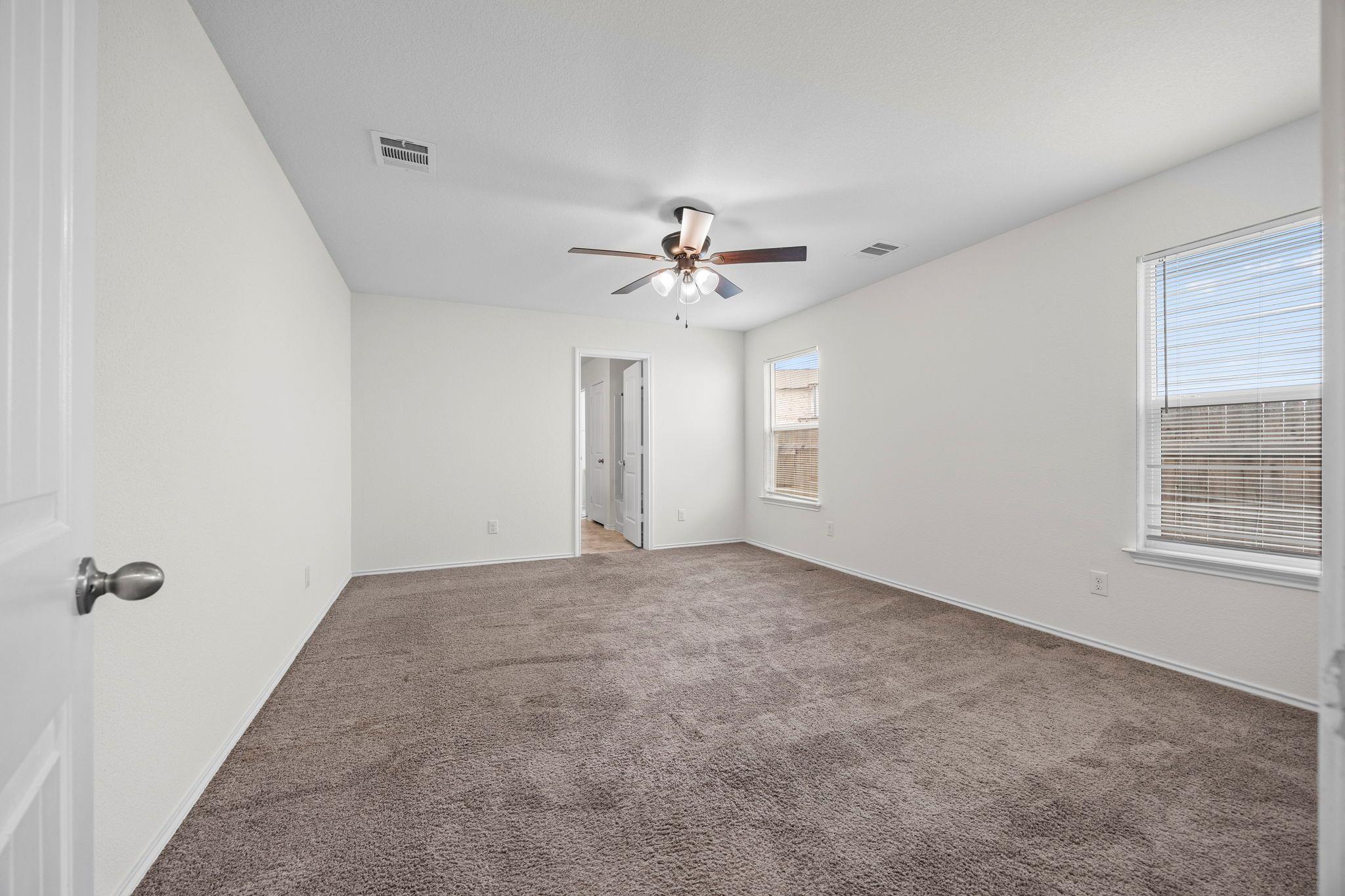 14212 James Buchanan St, Manor, TX 78653