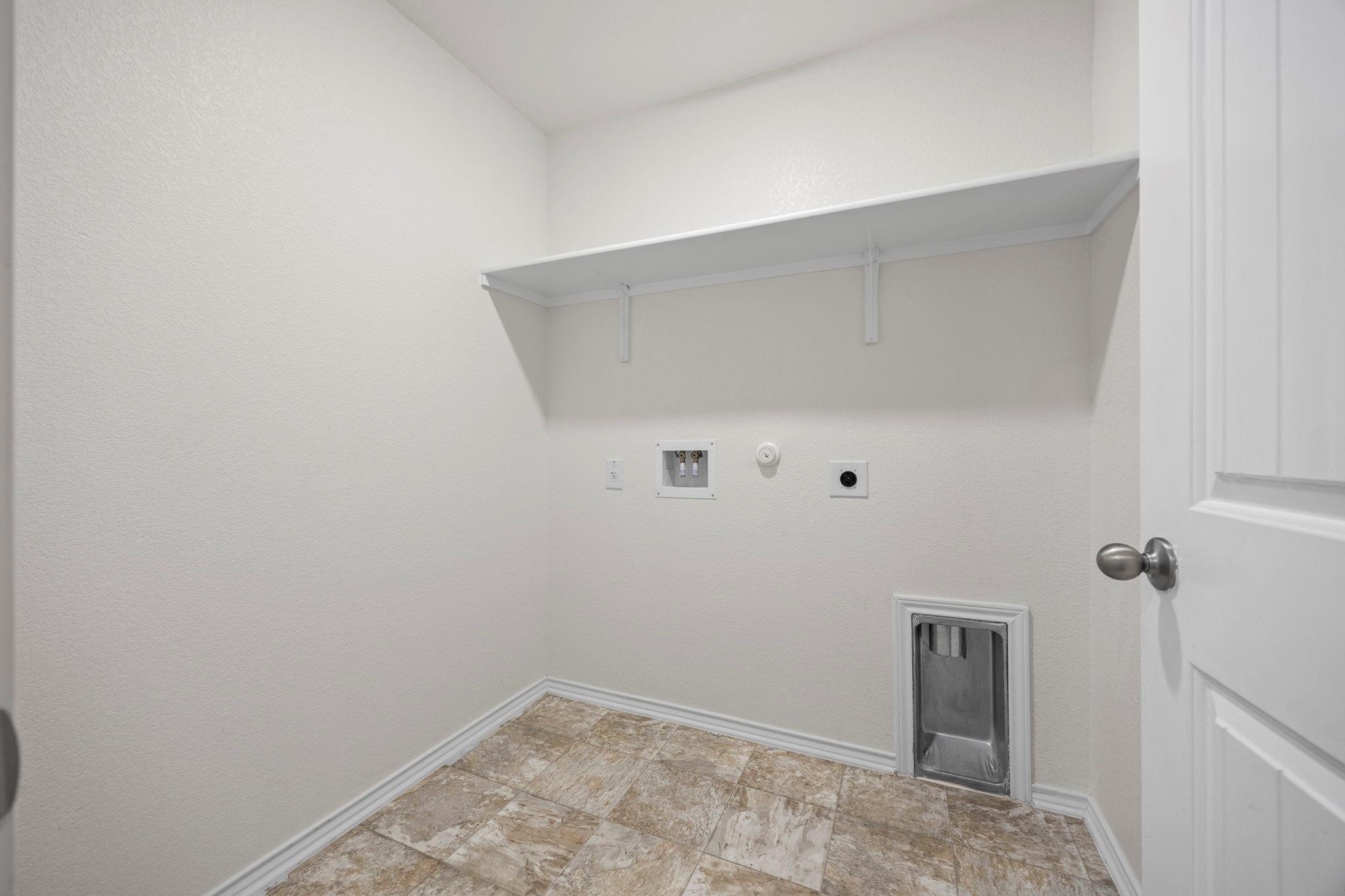 14212 James Buchanan St, Manor, TX 78653