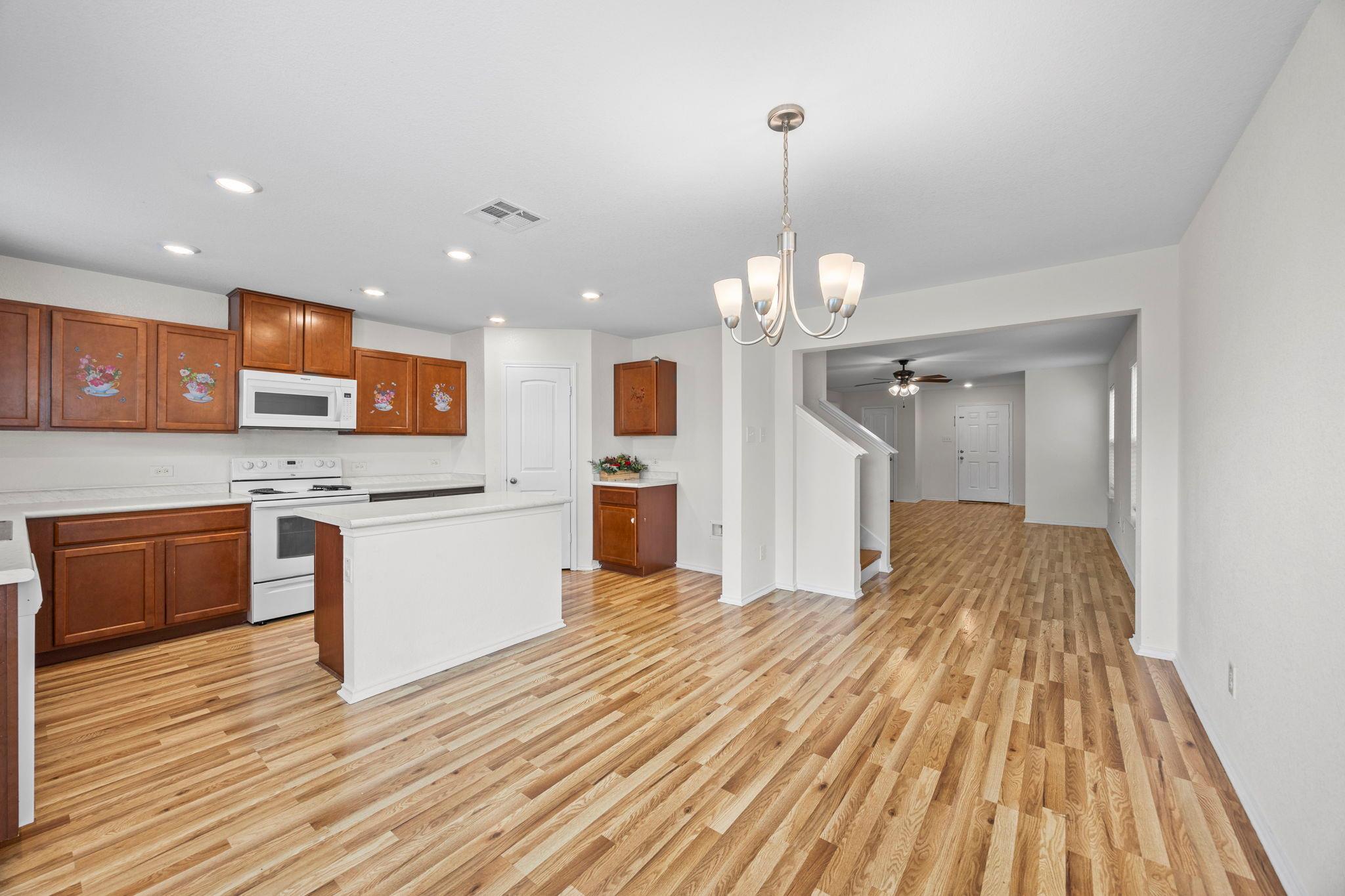 14212 James Buchanan St, Manor, TX 78653