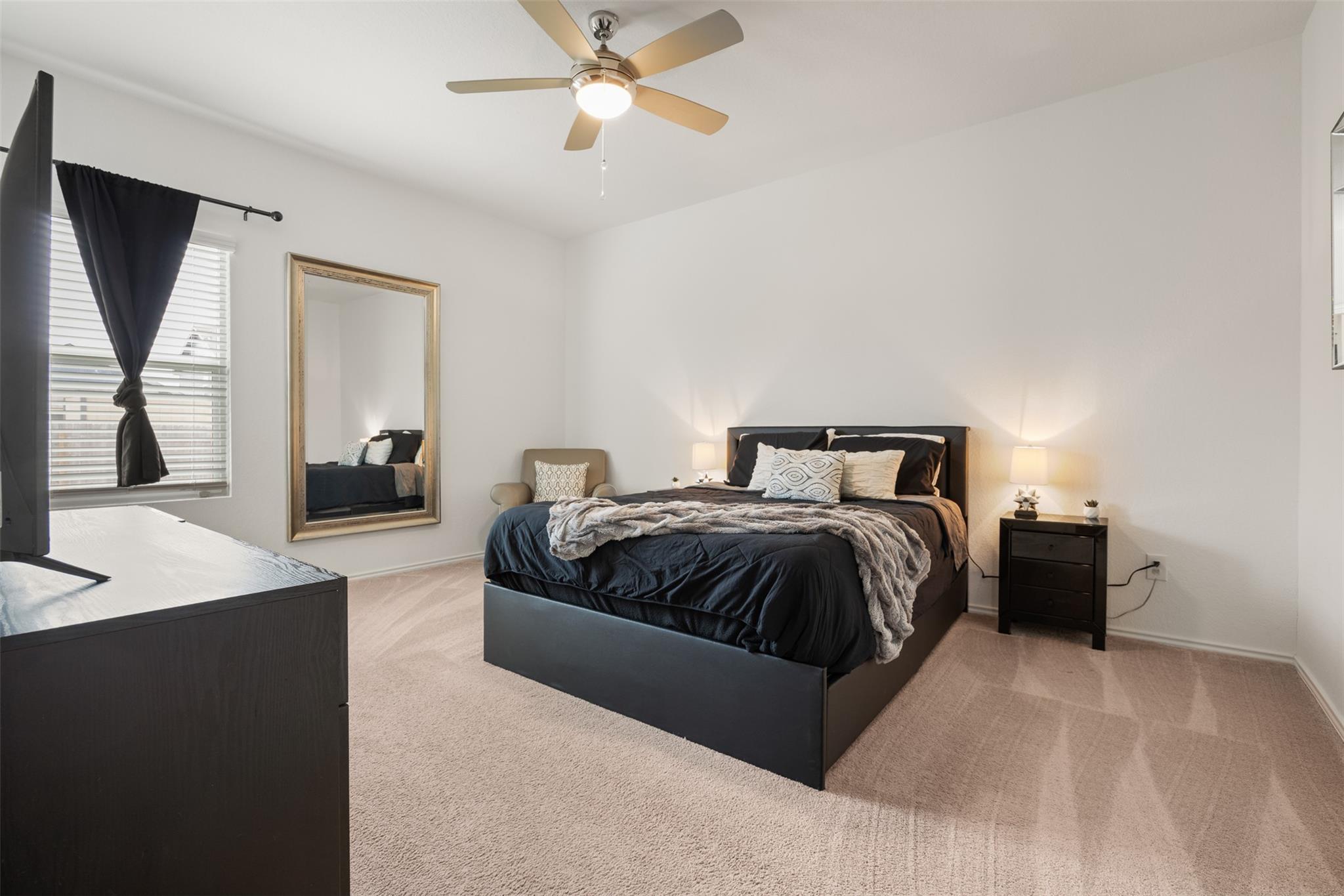 257 Muscovy Dr, Kyle, TX 78640