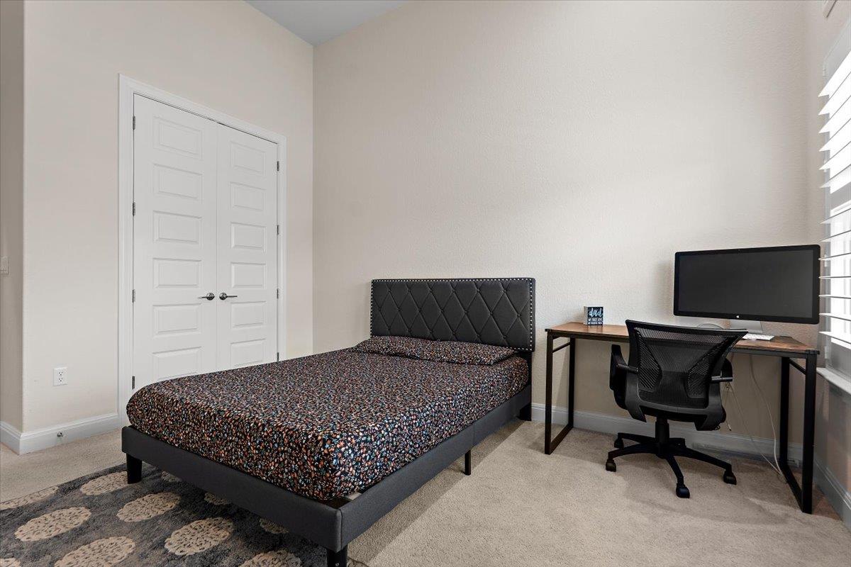 9033 Rattlesnake Trl, Austin, TX 78717