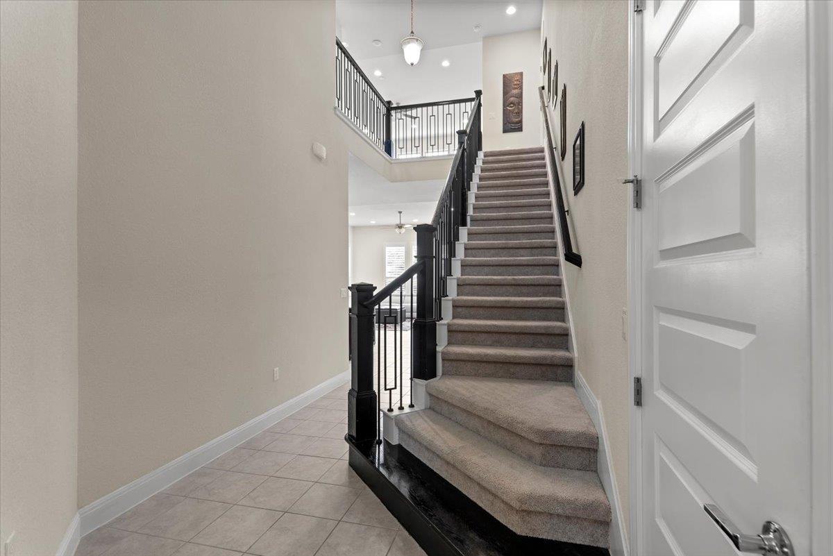 9033 Rattlesnake Trl, Austin, TX 78717