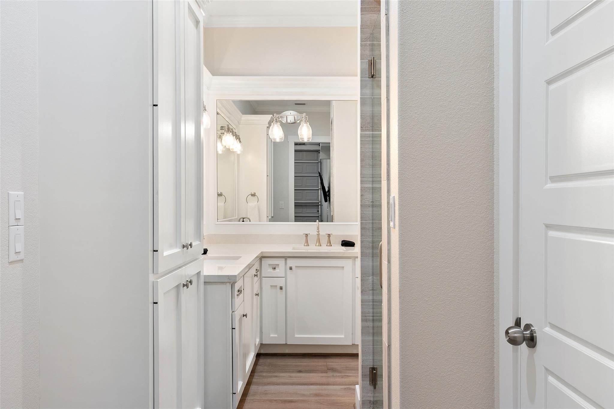 3160 Lakeview Dr, Canyon Lake, TX 78133