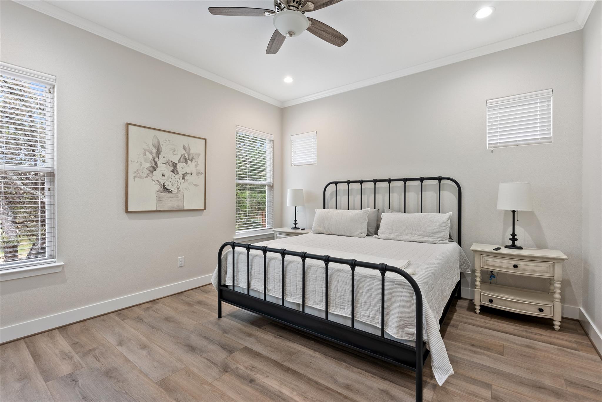 3160 Lakeview Dr, Canyon Lake, TX 78133